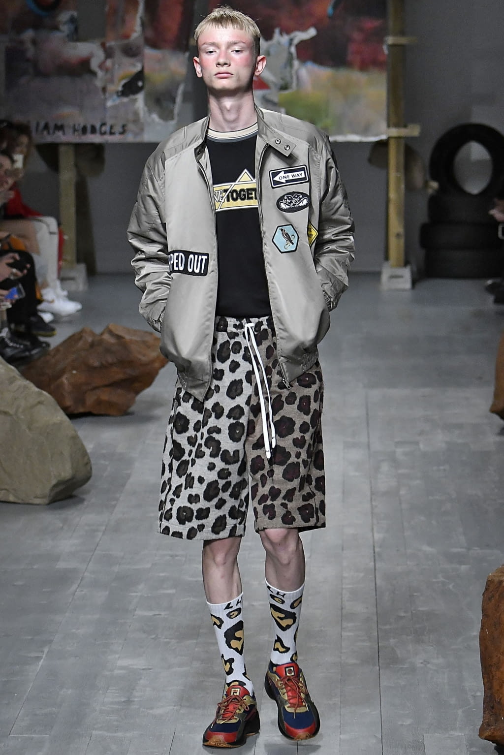 Fashion Week London Spring/Summer 2019 look 1 from the Liam Hodges collection 男装