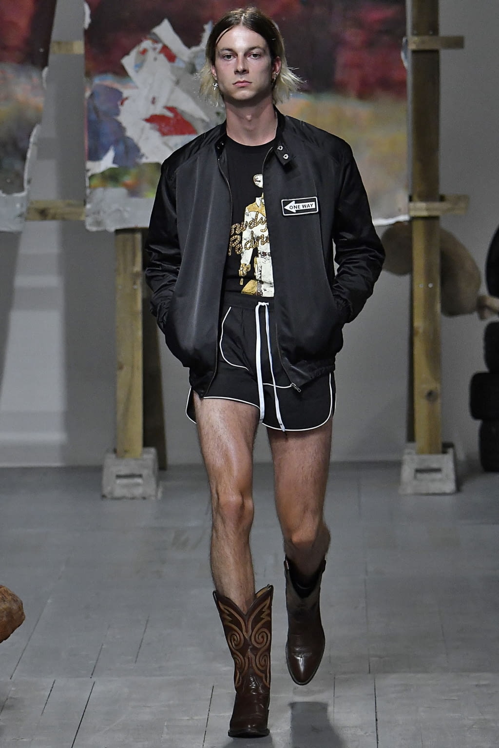 Fashion Week London Spring/Summer 2019 look 30 from the Liam Hodges collection 男装