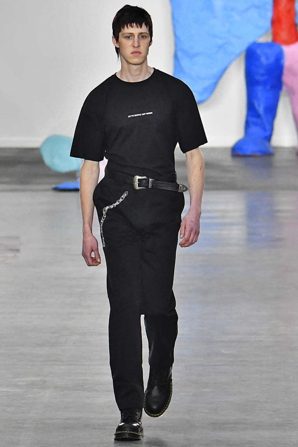 Fashion Week London Spring/Summer 2020 look 1 from the Liam Hodges collection menswear