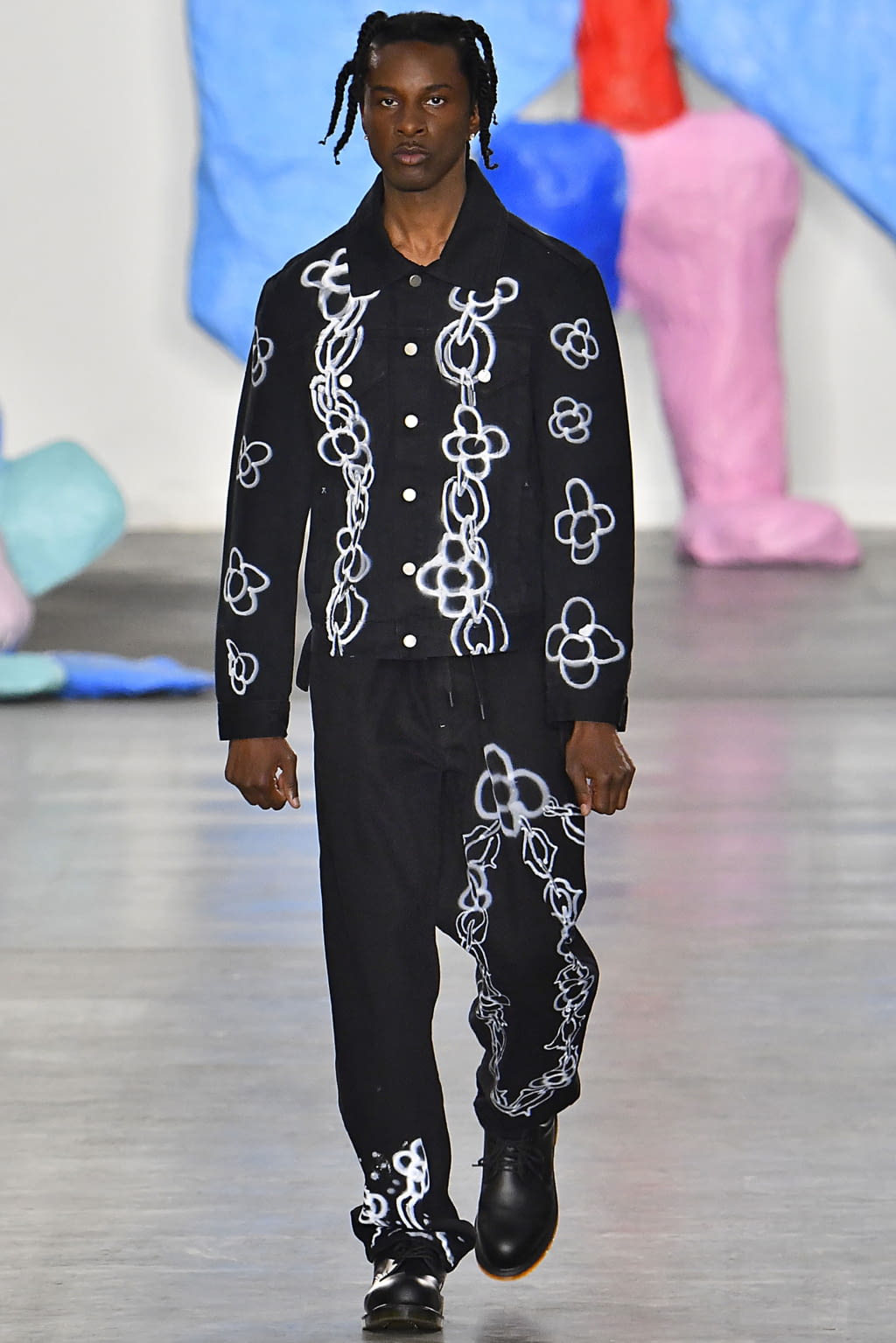 Fashion Week London Spring/Summer 2020 look 3 from the Liam Hodges collection menswear