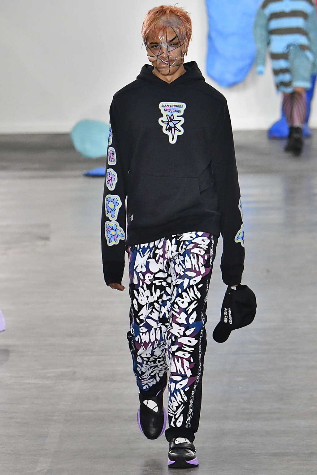 Fashion Week London Spring/Summer 2020 look 21 from the Liam Hodges collection menswear