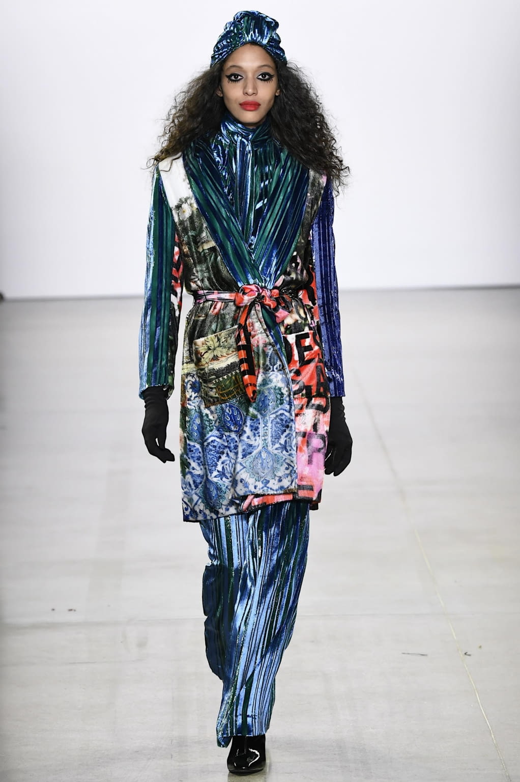 Fashion Week New York Fall/Winter 2020 look 11 from the Libertine collection 女装