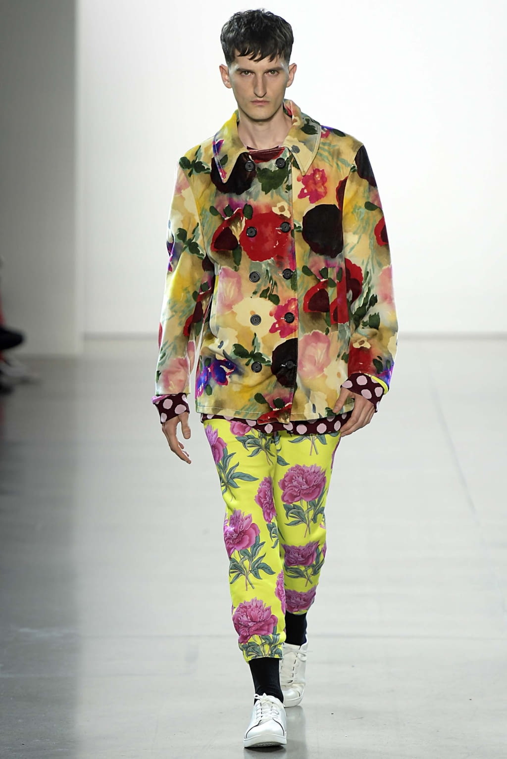 Fashion Week New York Fall/Winter 2018 look 17 from the Libertine collection womenswear