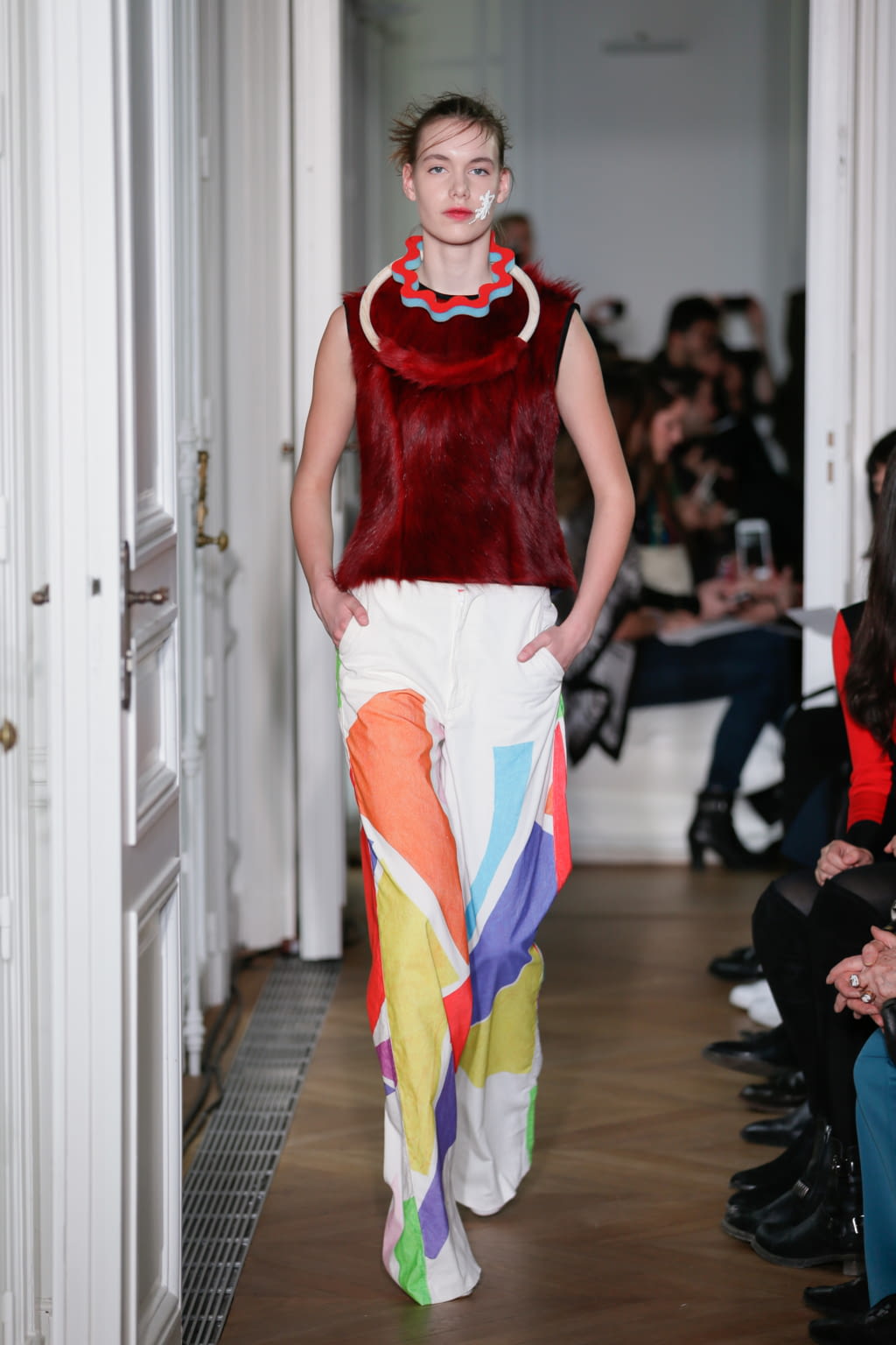 Fashion Week Paris Fall/Winter 2016 look 2 de la collection Liselore Frowijn womenswear