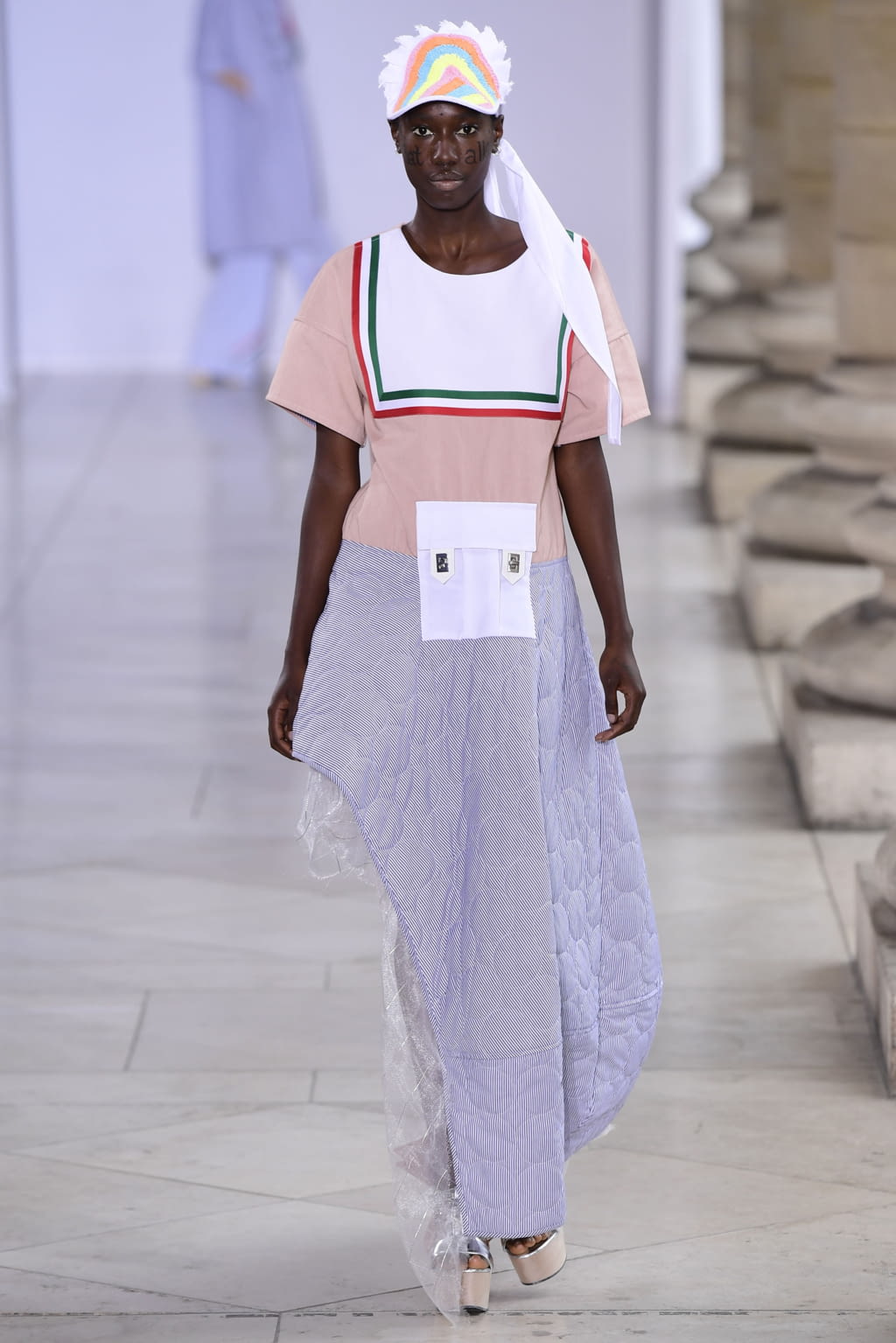 Fashion Week Paris Spring/Summer 2018 look 7 from the Liselore Frowijn collection womenswear
