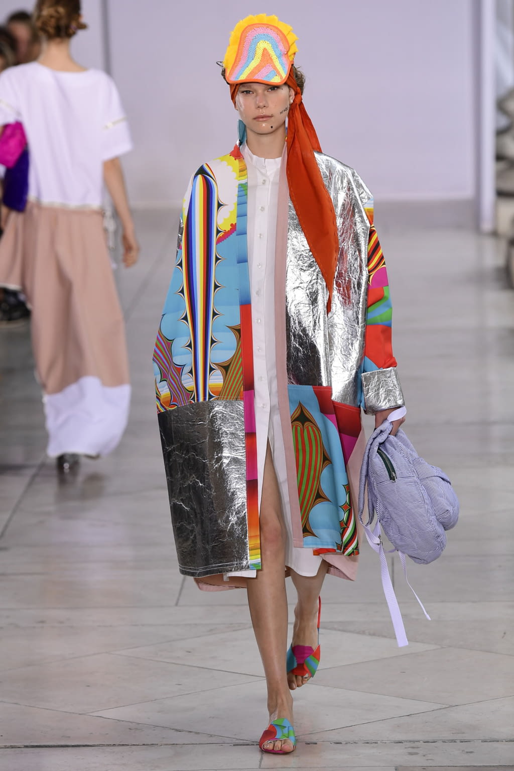 Fashion Week Paris Spring/Summer 2018 look 19 from the Liselore Frowijn collection womenswear