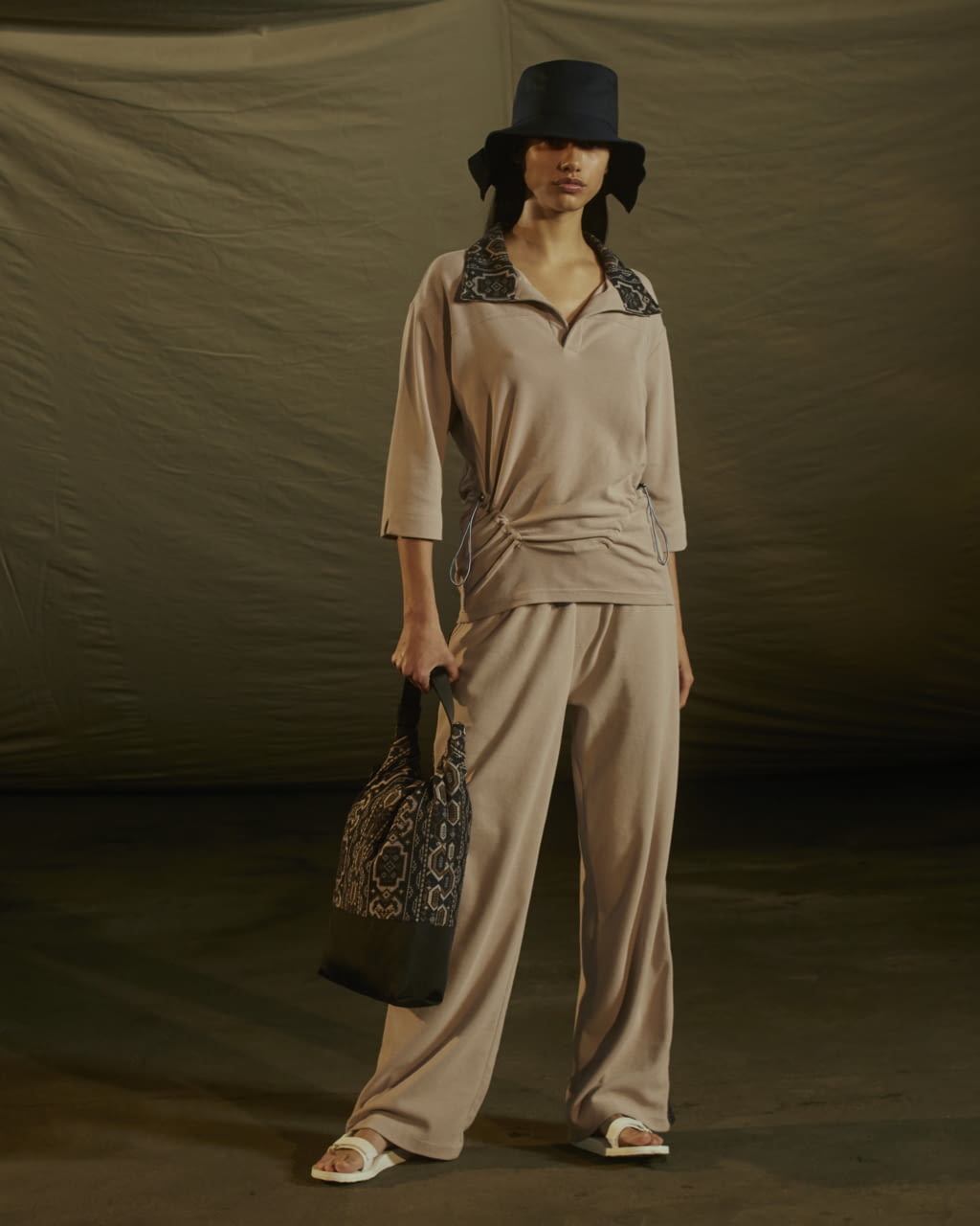 Fashion Week London Spring/Summer 2021 look 35 from the Qasimi collection 女装