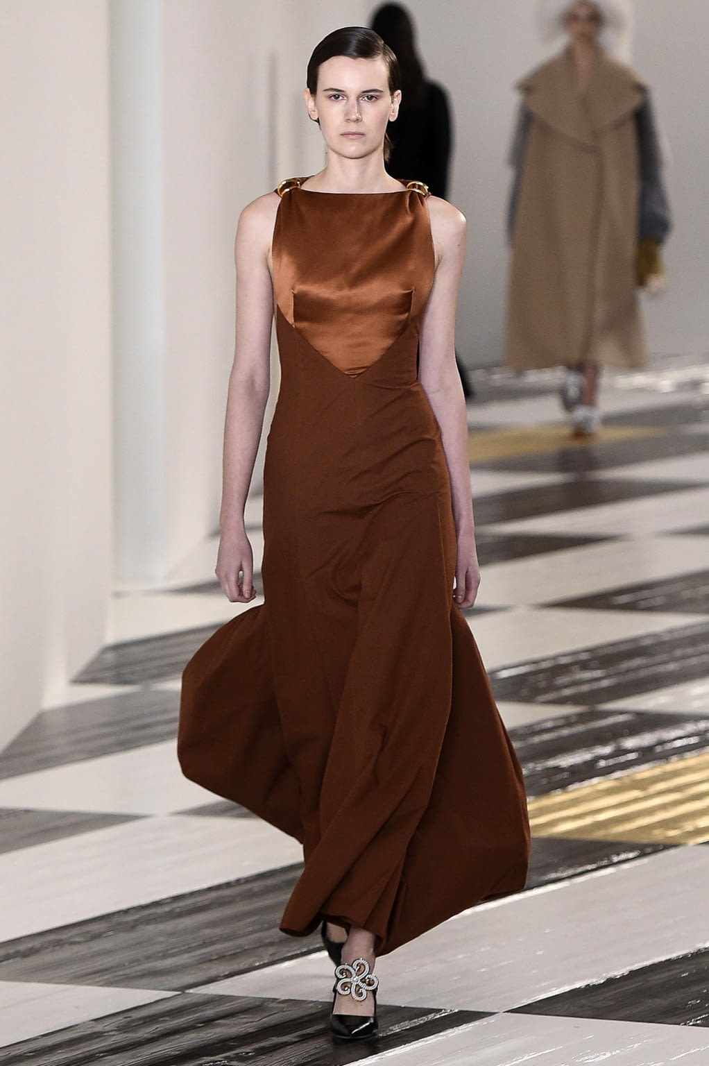 Fashion Week Paris Fall/Winter 2020 look 14 from the Loewe collection 女装