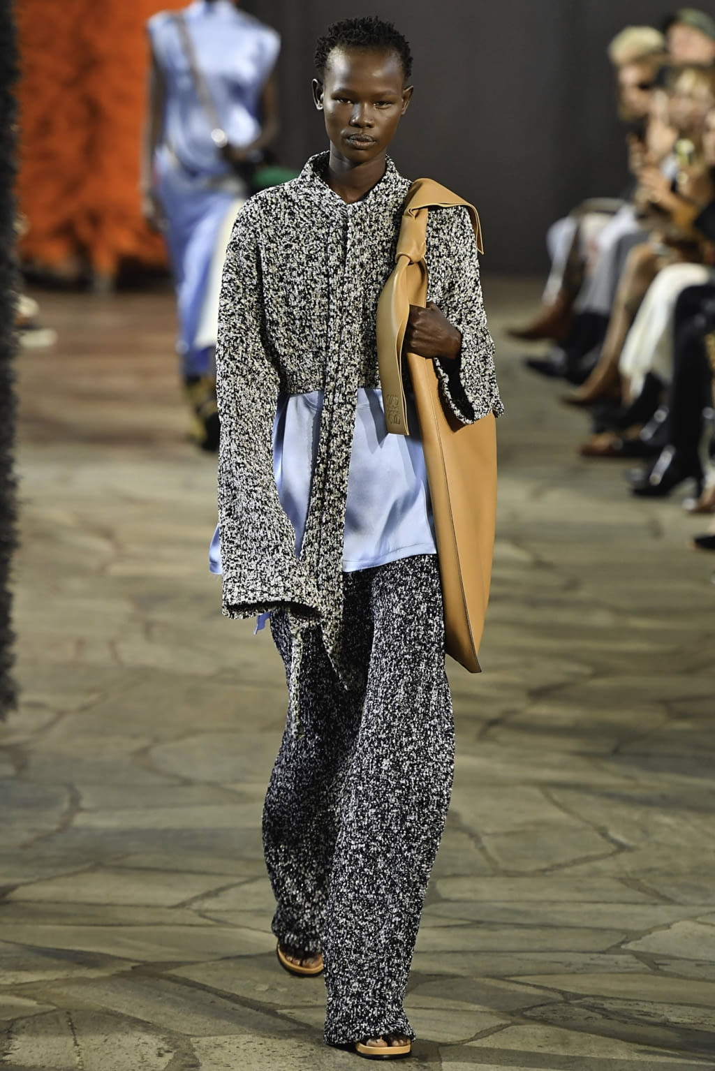 Fashion Week Paris Spring/Summer 2019 look 29 from the Loewe collection womenswear
