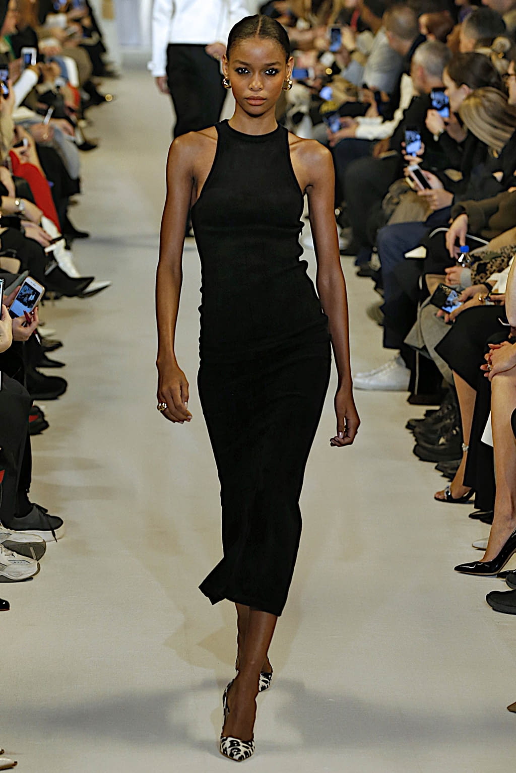 Fashion Week New York Fall/Winter 2019 look 7 from the Brandon Maxwell collection womenswear