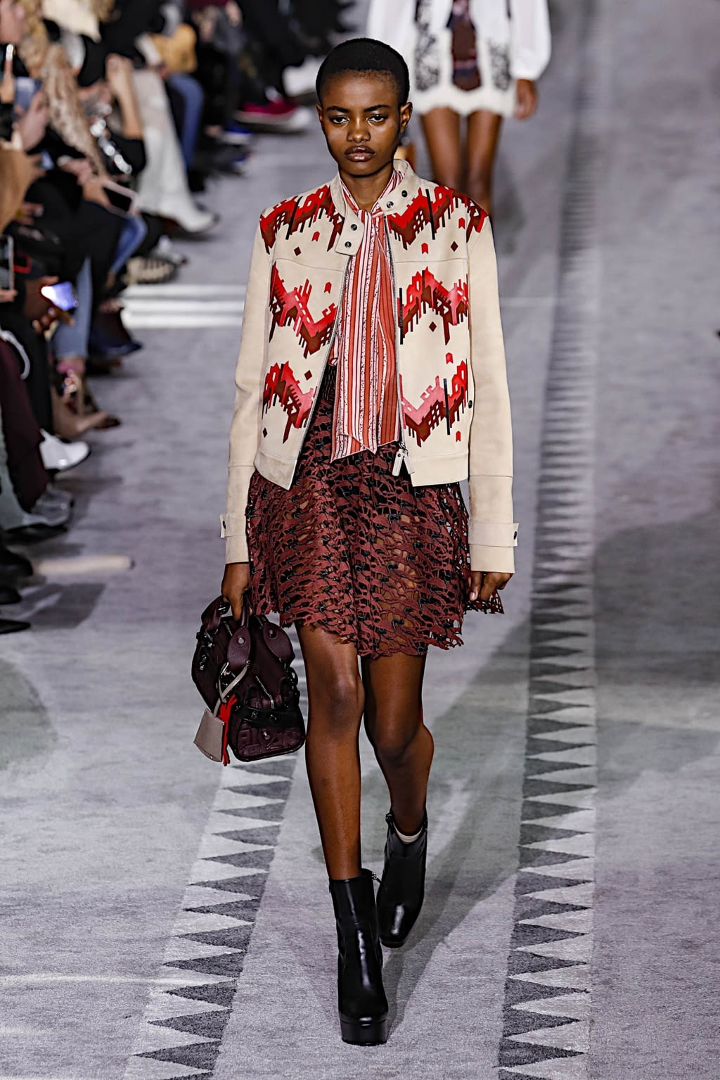 Fashion Week New York Fall/Winter 2019 look 15 from the Longchamp collection womenswear