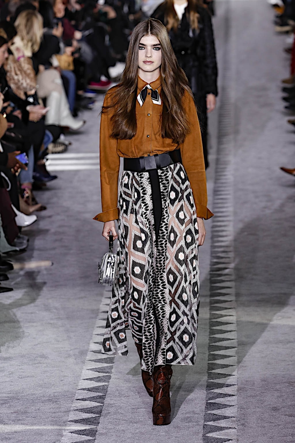 Fashion Week New York Fall/Winter 2019 look 19 from the Longchamp collection womenswear