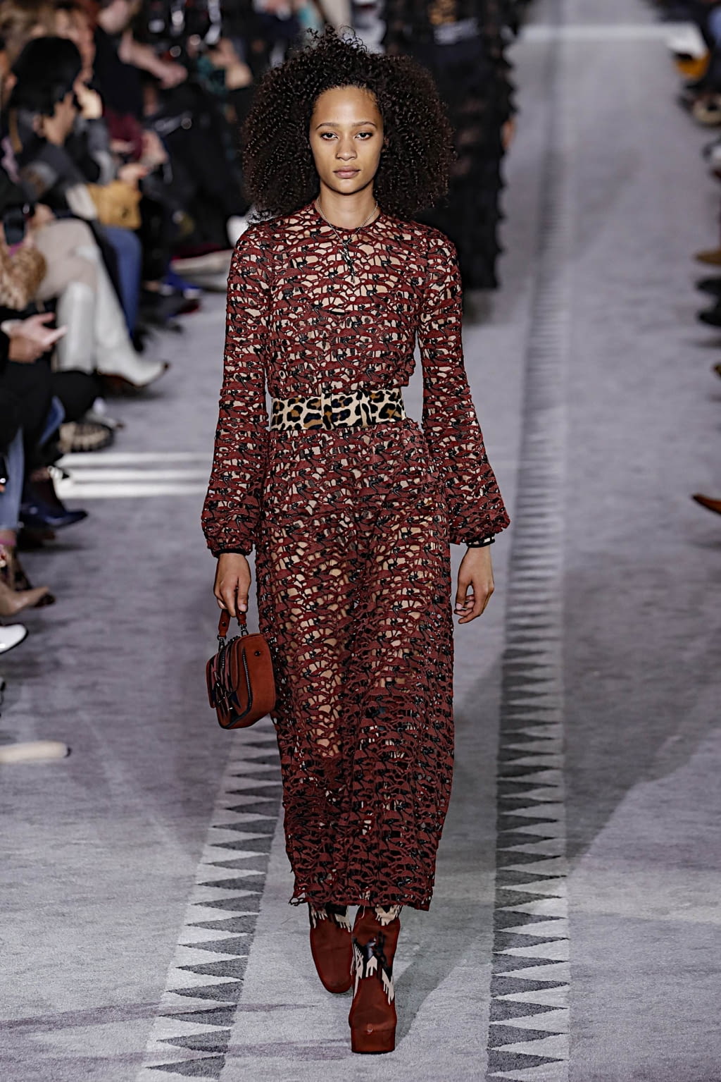 Fashion Week New York Fall/Winter 2019 look 35 from the Longchamp collection womenswear