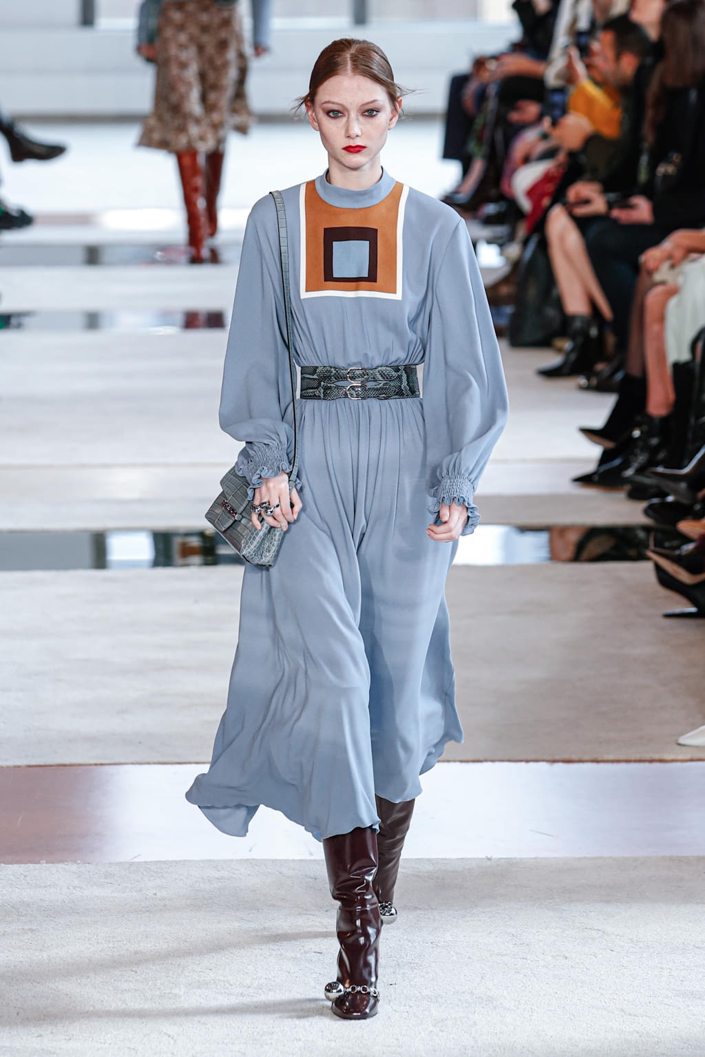 Fashion Week New York Fall/Winter 2020 look 14 from the Longchamp collection womenswear