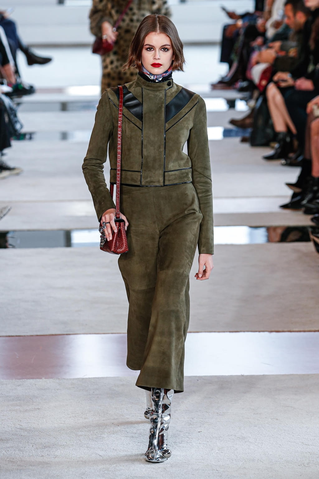 Fashion Week New York Fall/Winter 2020 look 19 from the Longchamp collection 女装