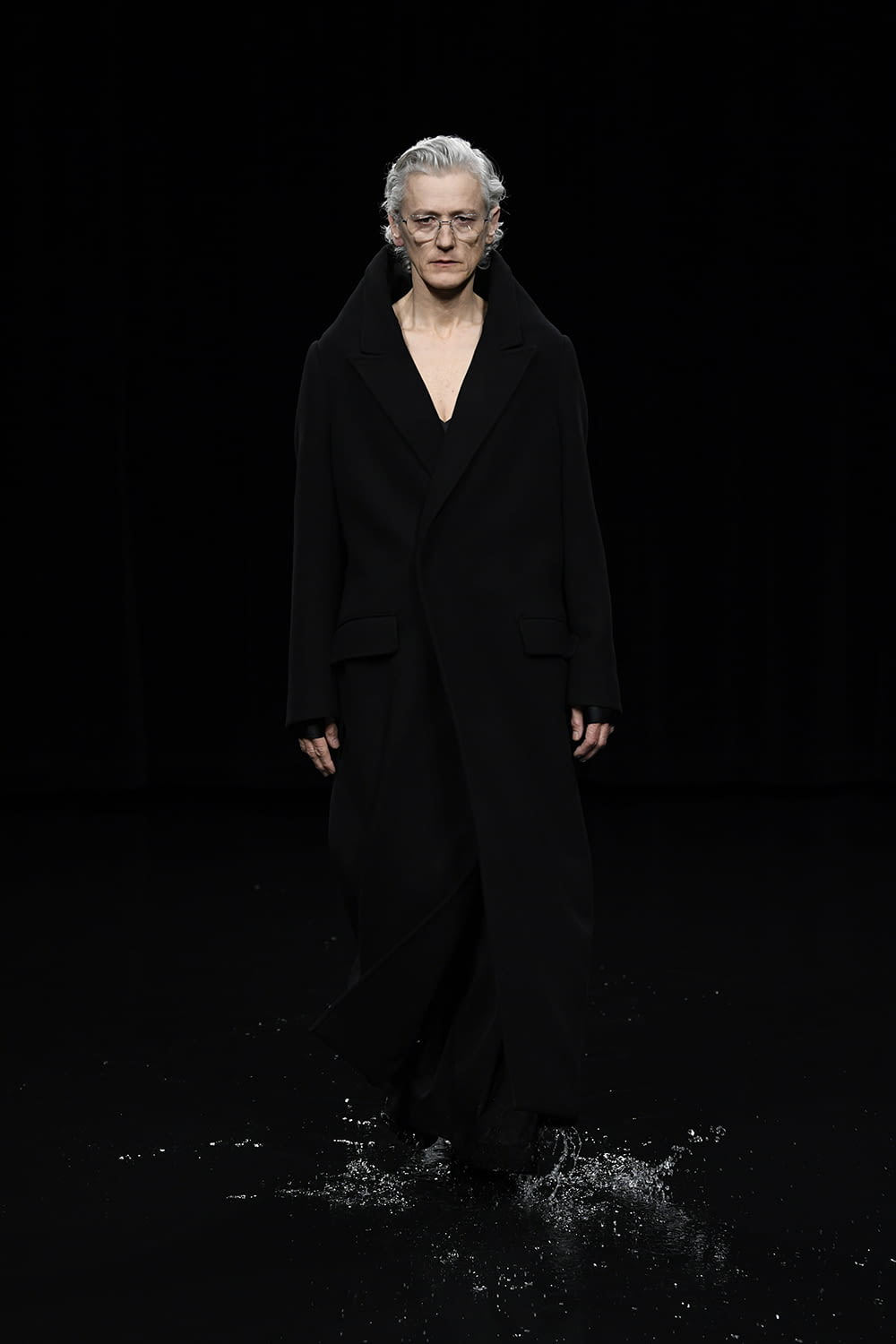 Fashion Week Paris Fall/Winter 2020 look 9 de la collection Balenciaga womenswear