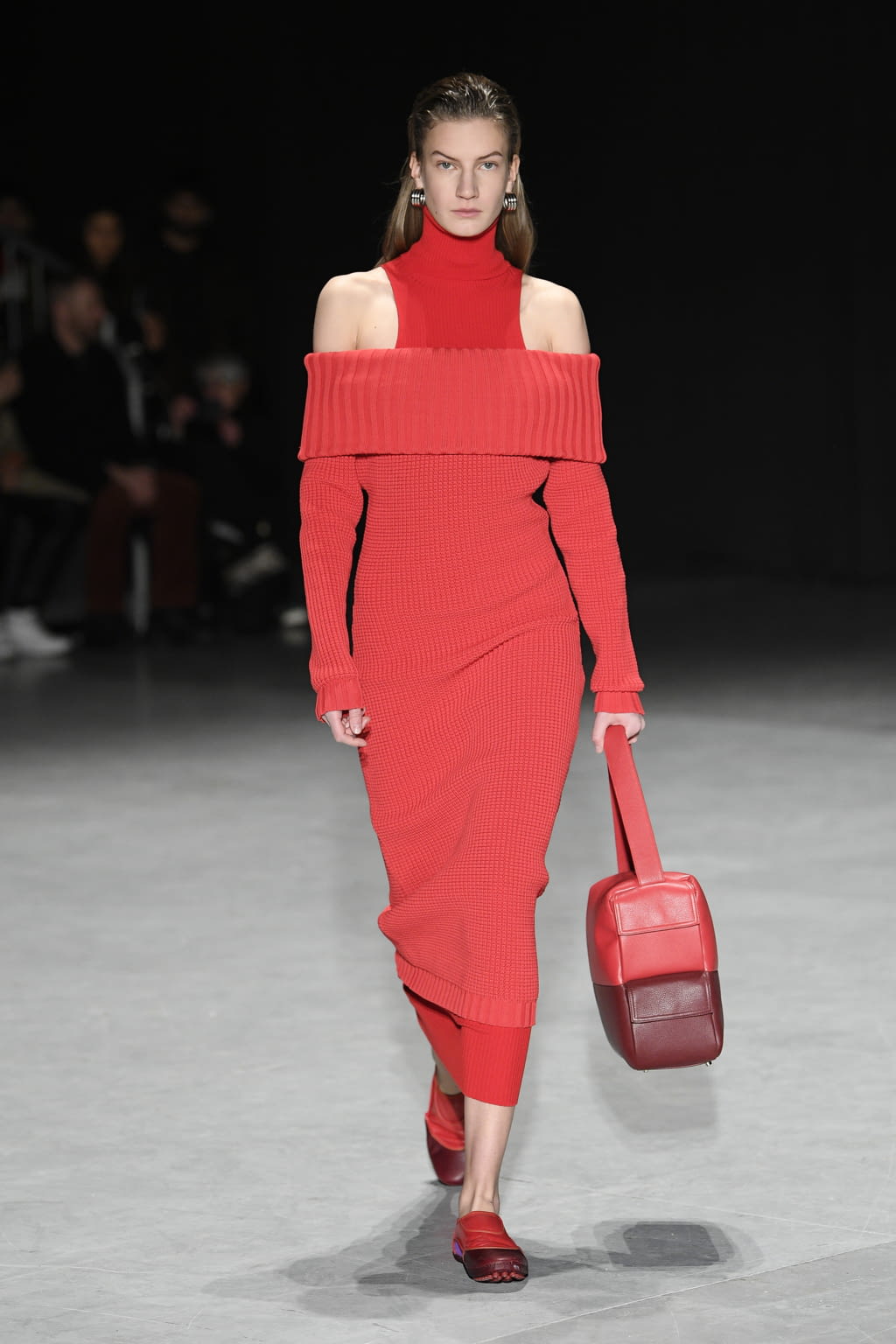 Fashion Week Milan Fall/Winter 2020 look 4 de la collection Sunnei menswear