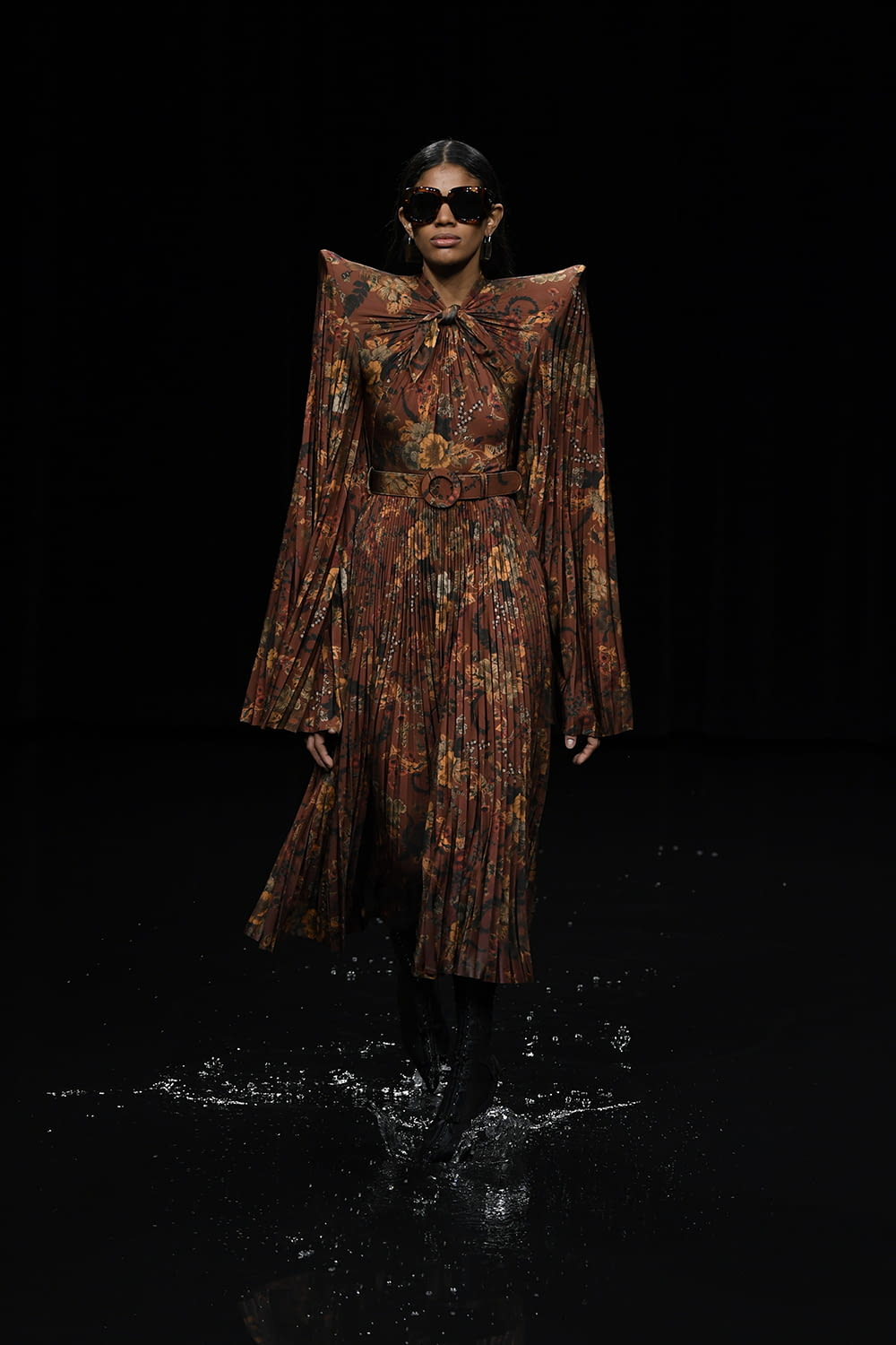 Fashion Week Paris Fall/Winter 2020 look 79 de la collection Balenciaga womenswear