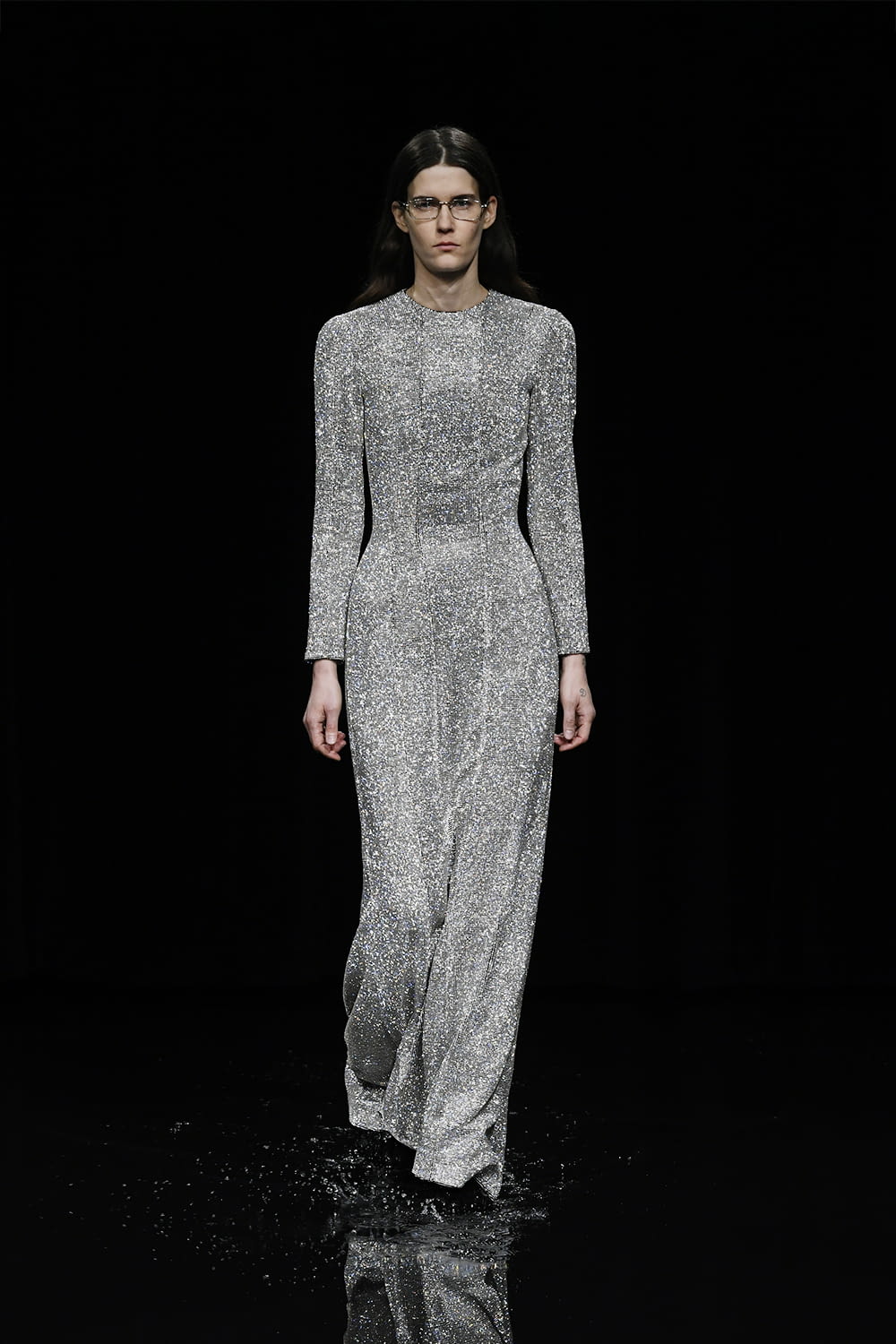 Fashion Week Paris Fall/Winter 2020 look 105 from the Balenciaga collection womenswear