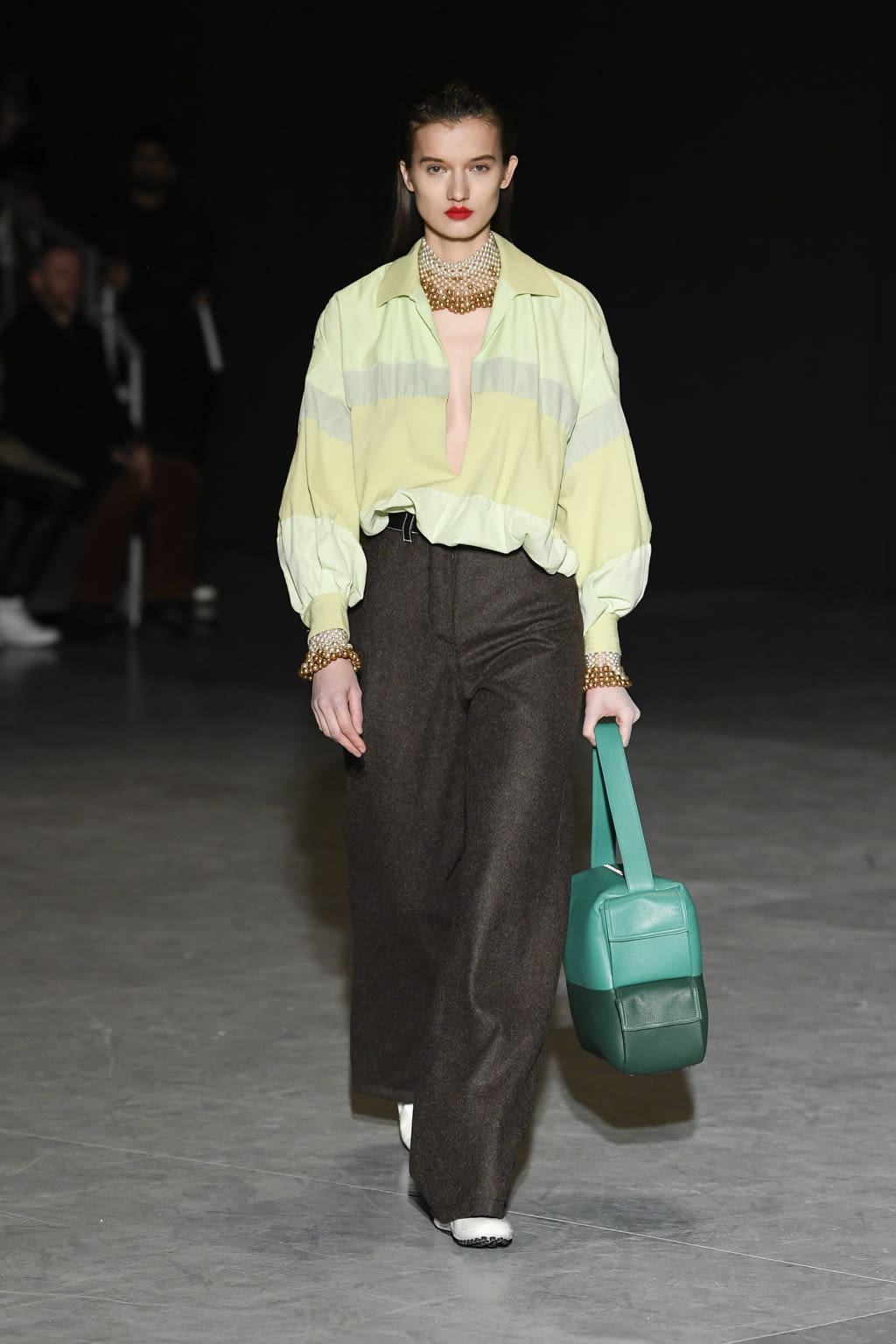 Fashion Week Milan Fall/Winter 2020 look 23 from the Sunnei collection 男装