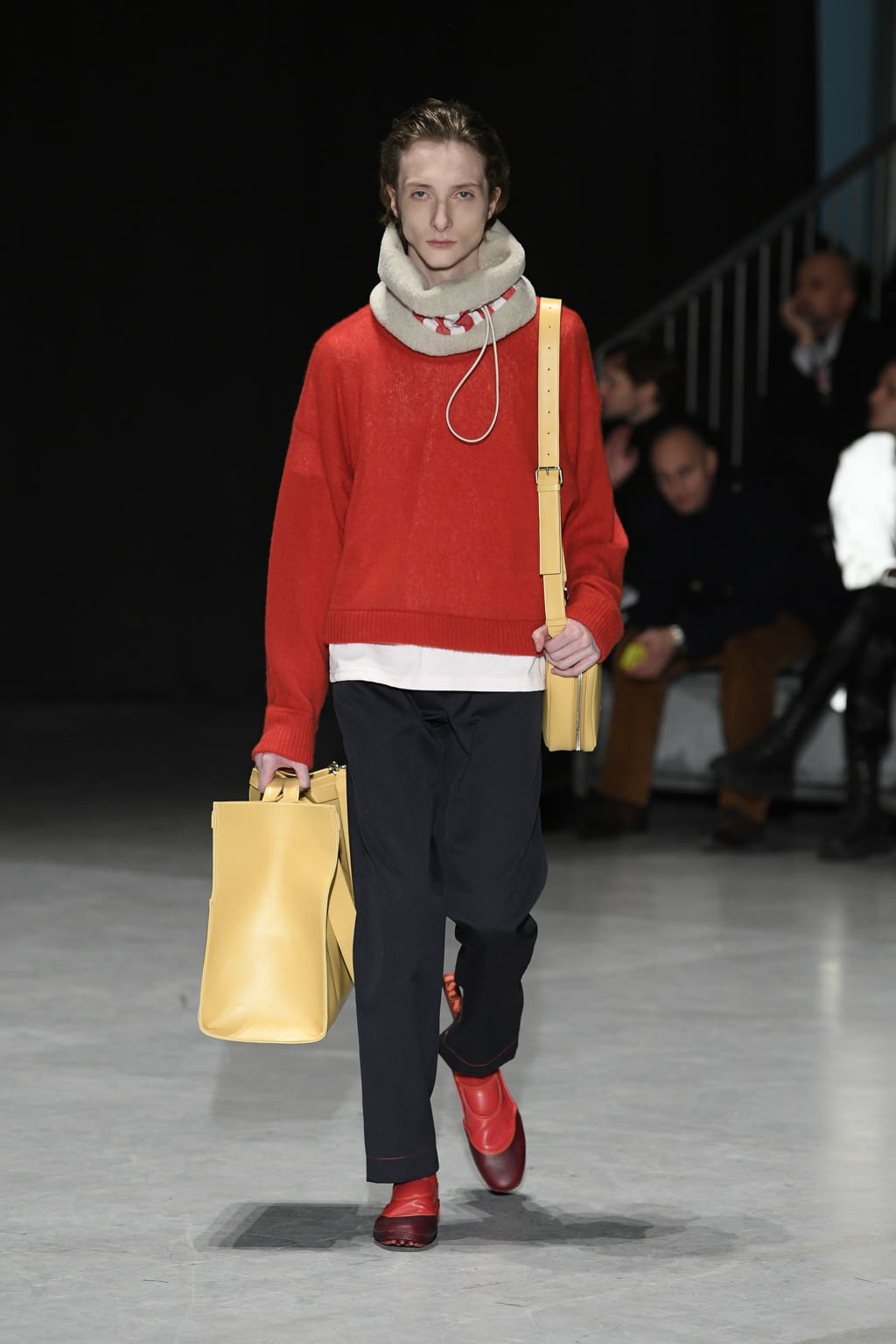 Fashion Week Milan Fall/Winter 2020 look 41 from the Sunnei collection 男装