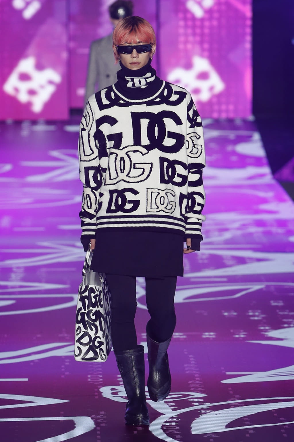 Fashion Week Milan Fall/Winter 2022 look 11 from the Dolce & Gabbana collection menswear