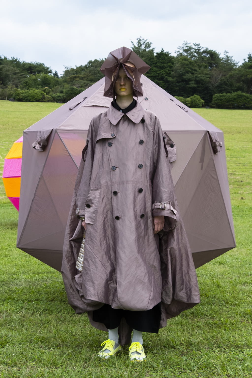 Fashion Week Paris Spring/Summer 2021 look 12 from the Anrealage collection 女装