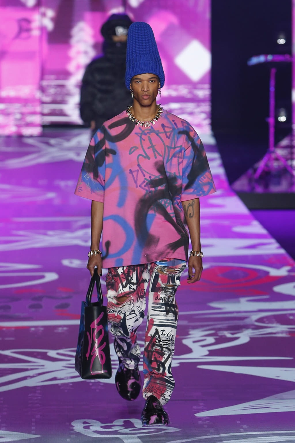 Fashion Week Milan Fall/Winter 2022 look 13 de la collection Dolce & Gabbana menswear
