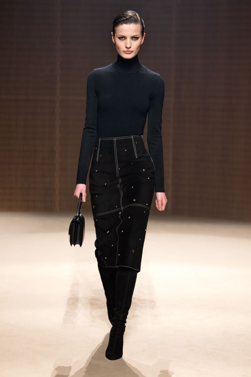 Fashion Week Paris Fall/Winter 2019 look 2 from the Hermès collection 女装