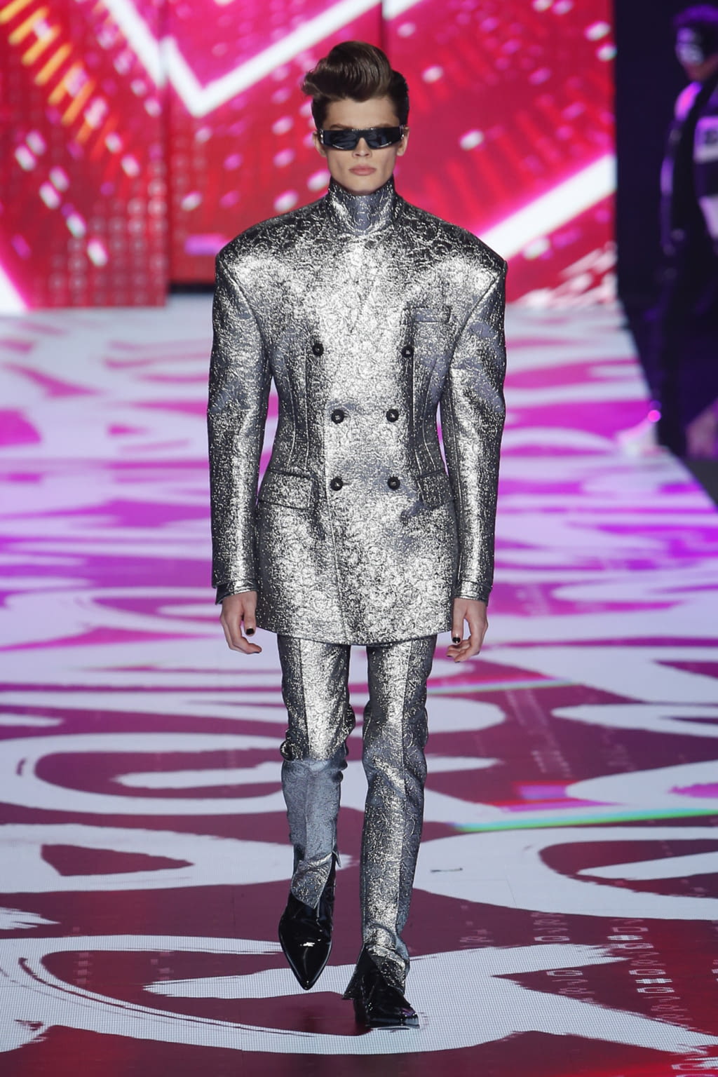 Fashion Week Milan Fall/Winter 2022 look 39 from the Dolce & Gabbana collection menswear