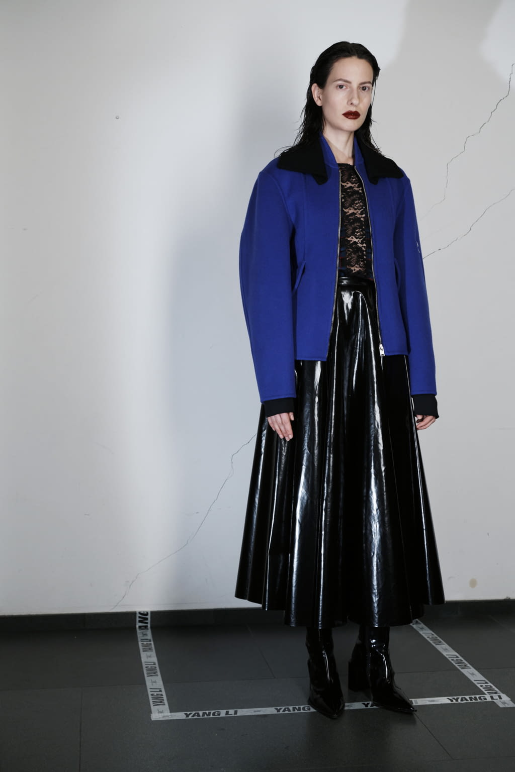 Fashion Week Paris Pre-Fall 2018 look 5 from the Yang Li collection 女装