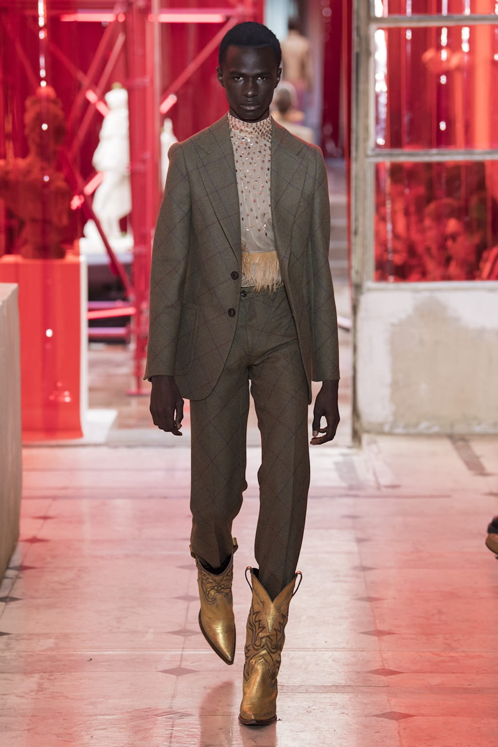 Fashion Week Paris Spring/Summer 2019 look 7 from the Maison Margiela collection menswear