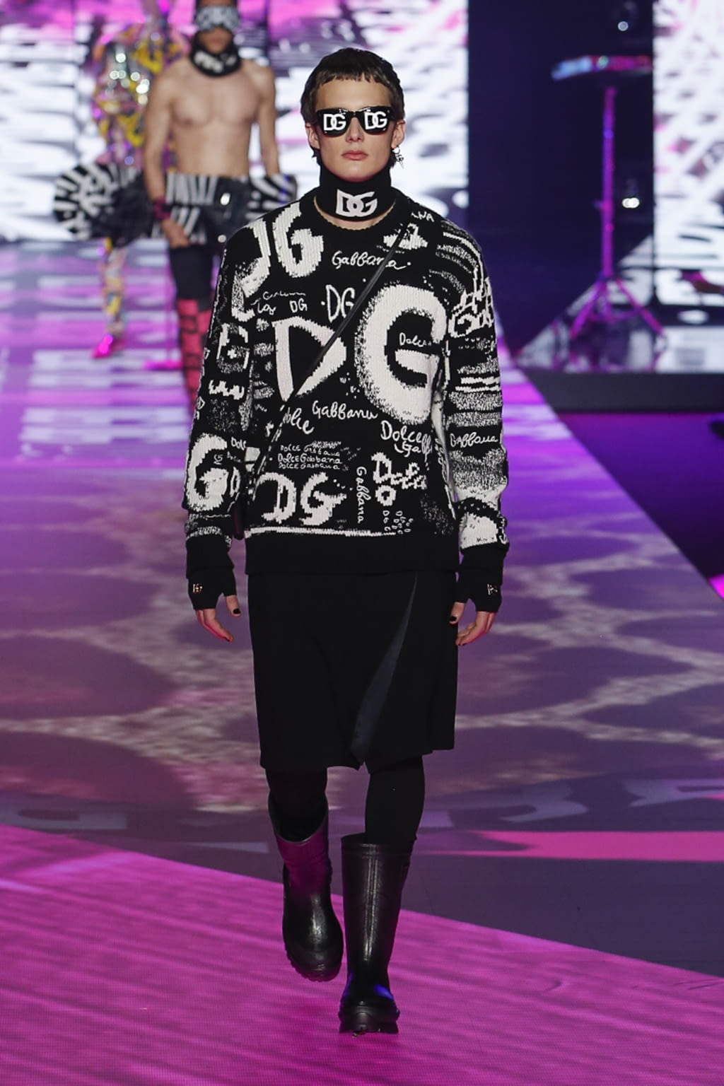 Fashion Week Milan Fall/Winter 2022 look 71 from the Dolce & Gabbana collection 男装