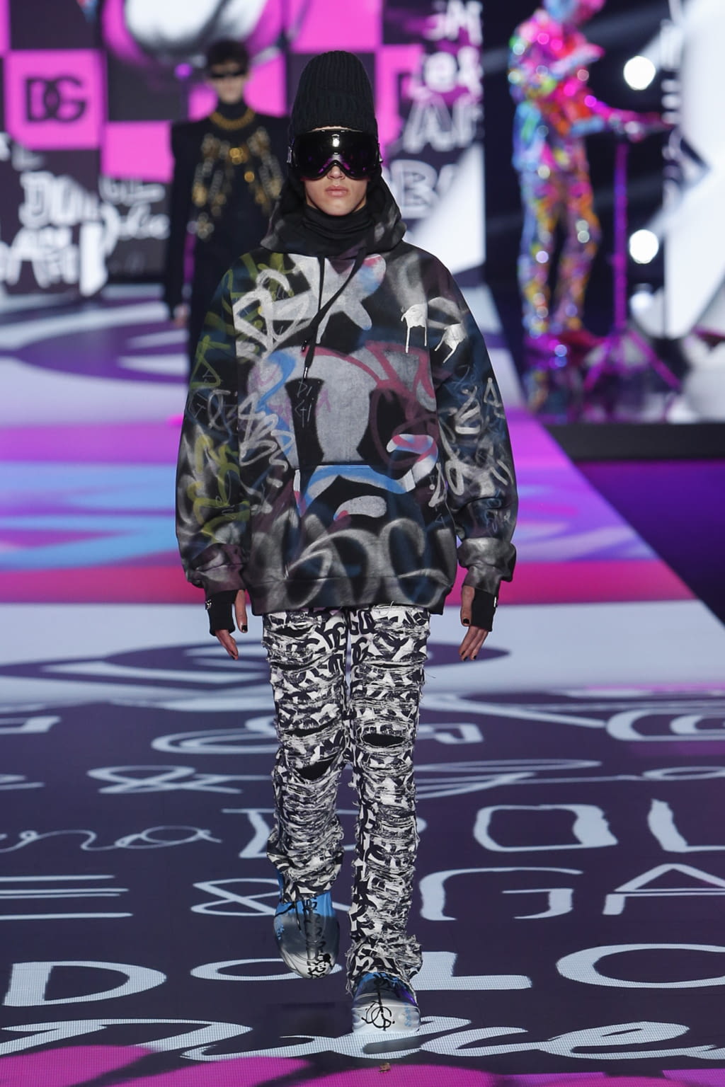 Fashion Week Milan Fall/Winter 2022 look 75 de la collection Dolce & Gabbana menswear