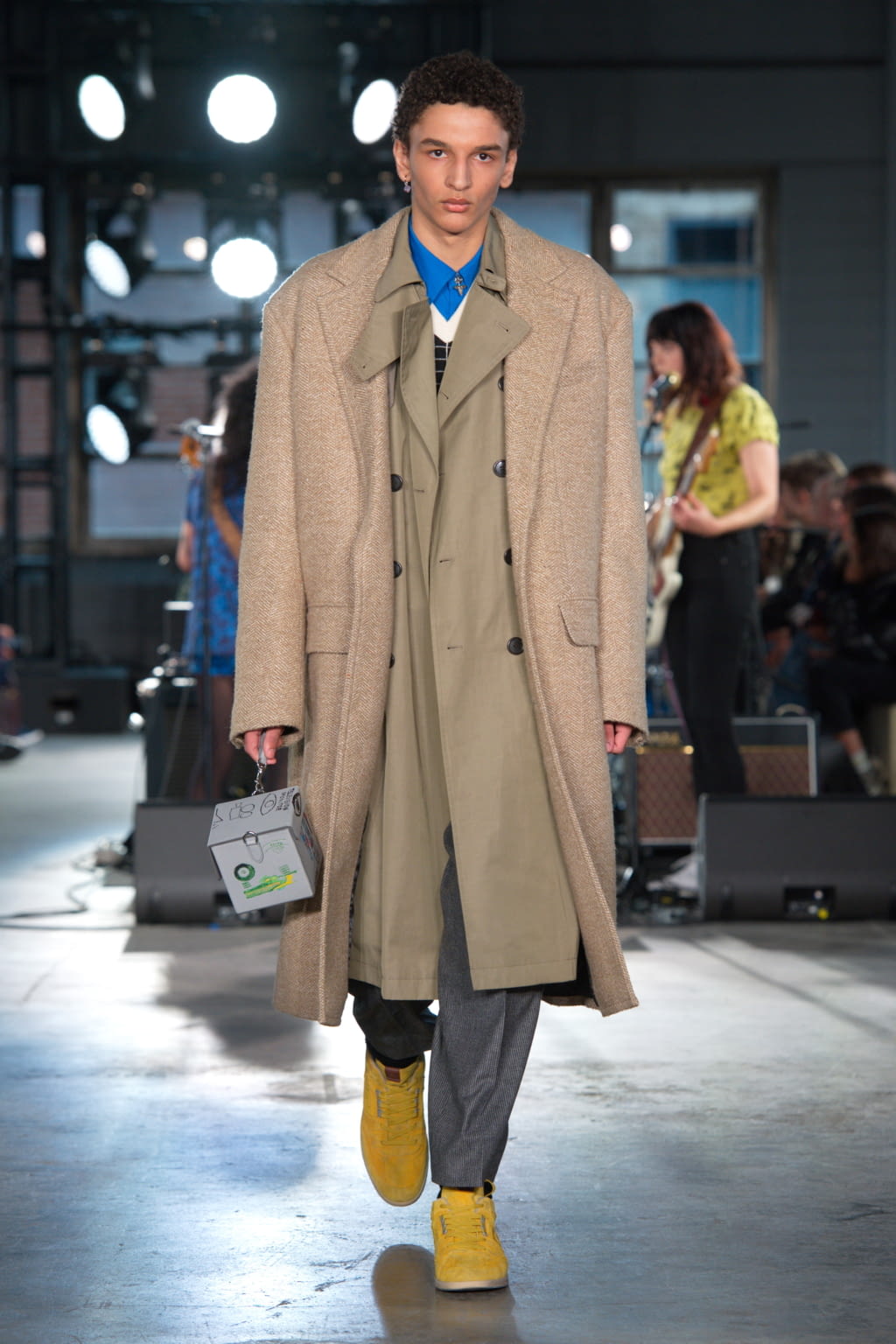 Fashion Week New York Fall/Winter 2020 look 8 from the Coach collection 女装