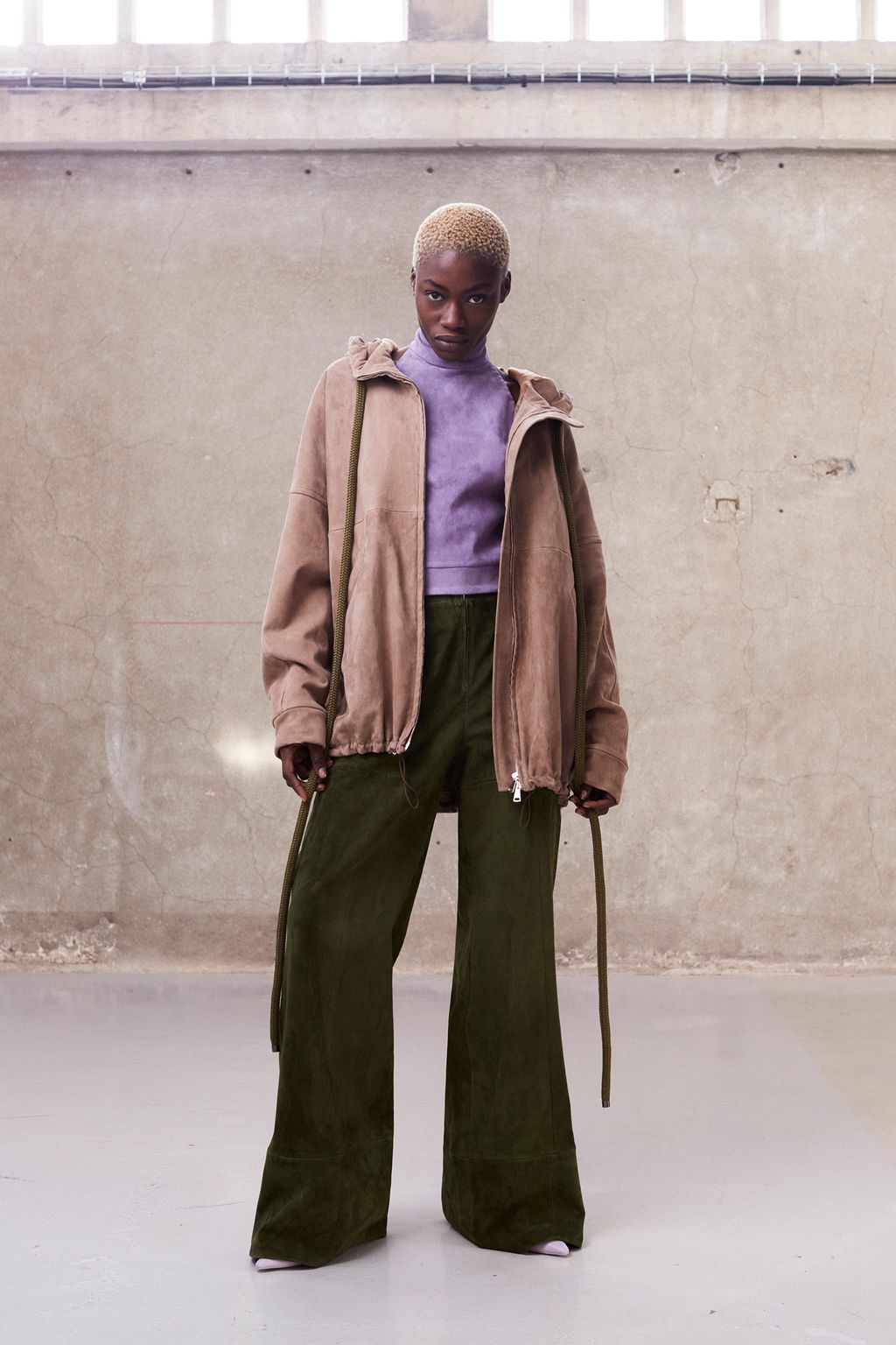 Fashion Week Paris Fall/Winter 2022 look 19 from the Stouls collection womenswear