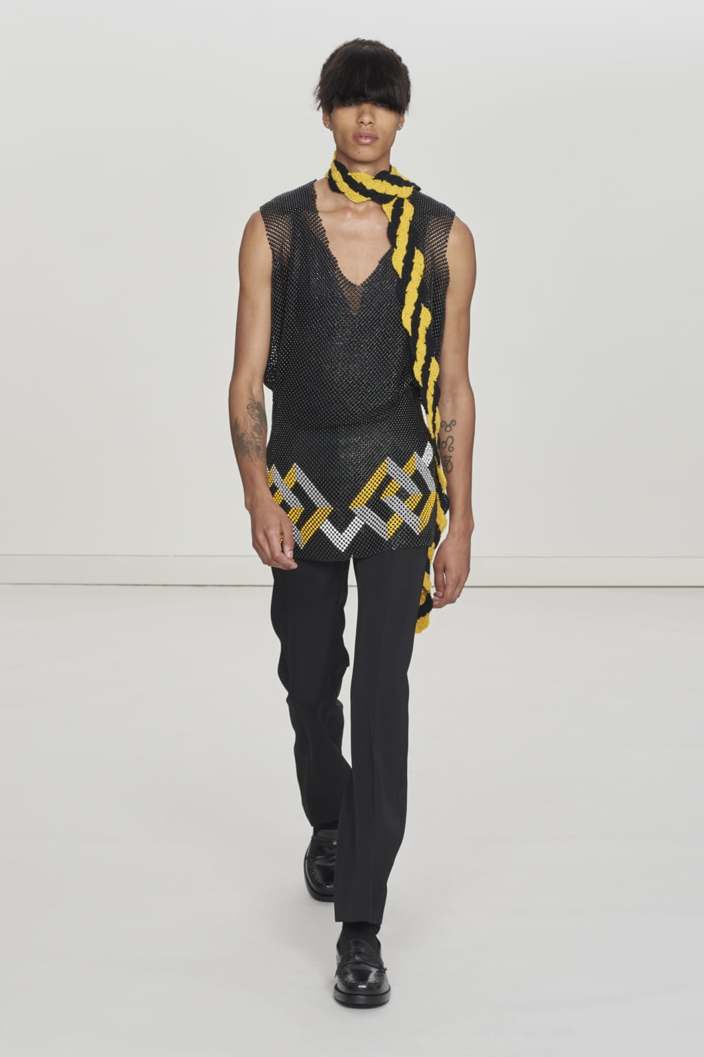 Fashion Week London Spring/Summer 2021 look 9 from the Stefan Cooke collection menswear