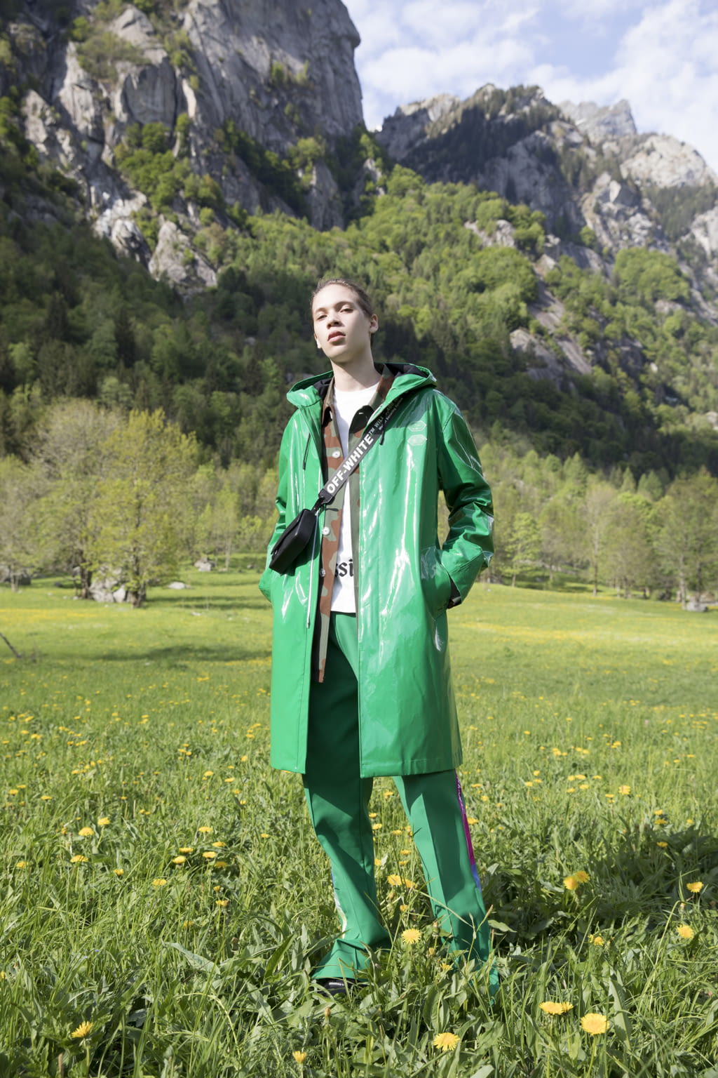 Fashion Week Paris Resort 2019 look 10 from the Off-White collection menswear