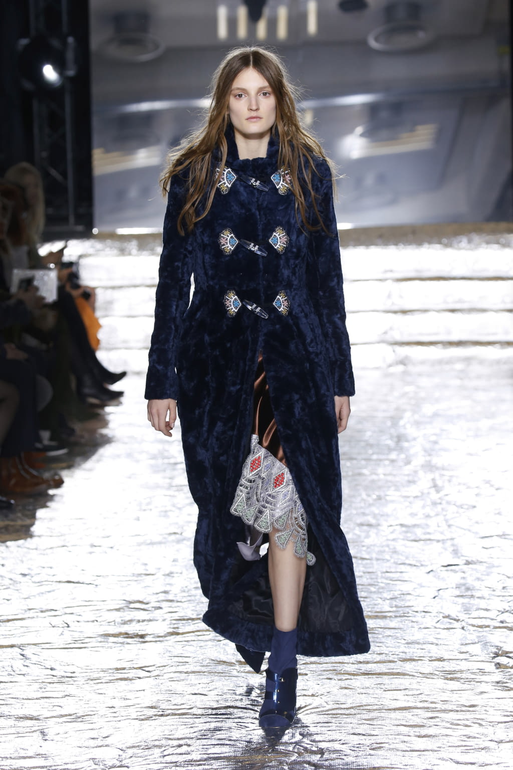 Fashion Week London Fall/Winter 2016 look 10 from the Peter Pilotto collection 女装
