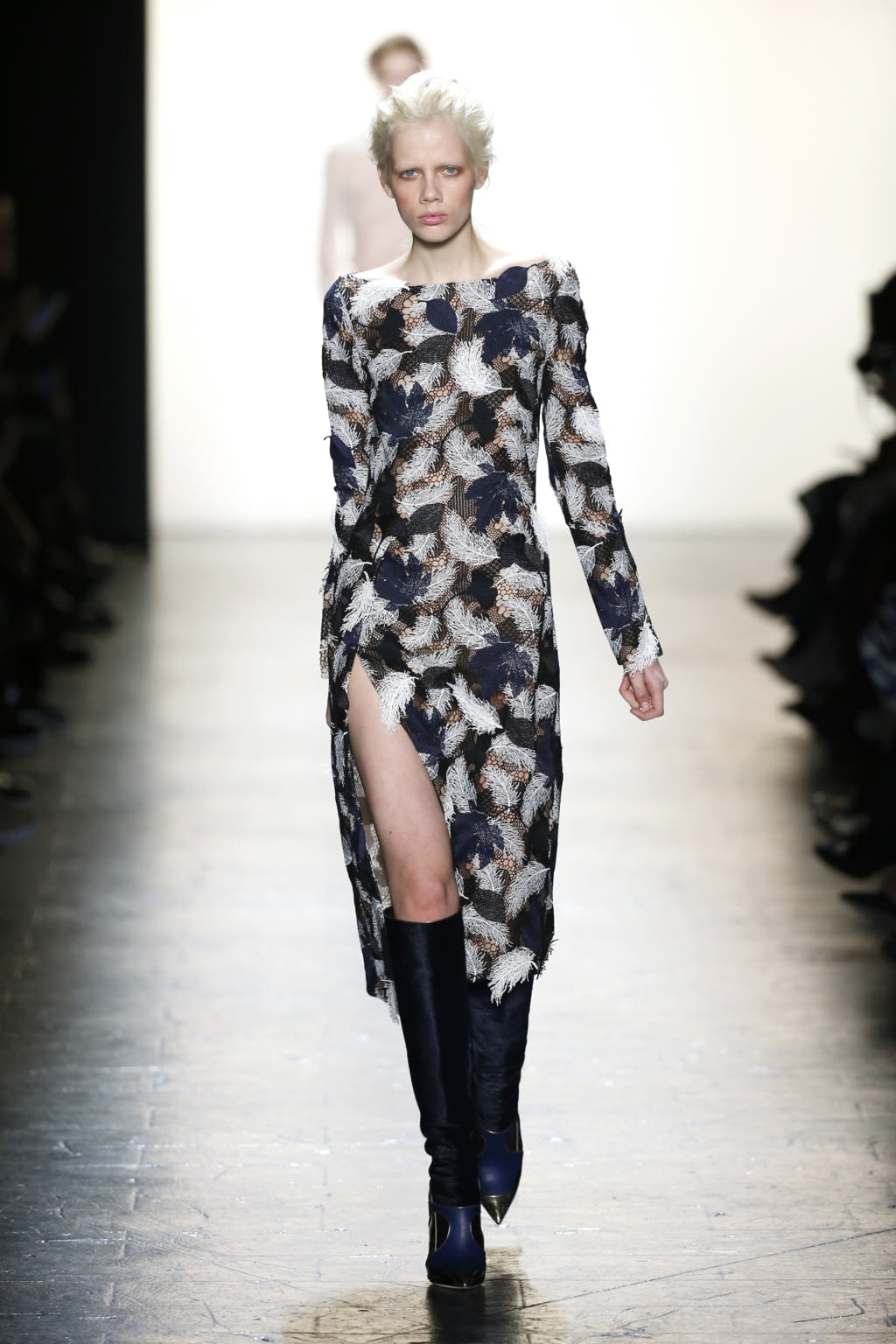 Fashion Week New York Fall/Winter 2016 look 10 from the Prabal Gurung collection 女装