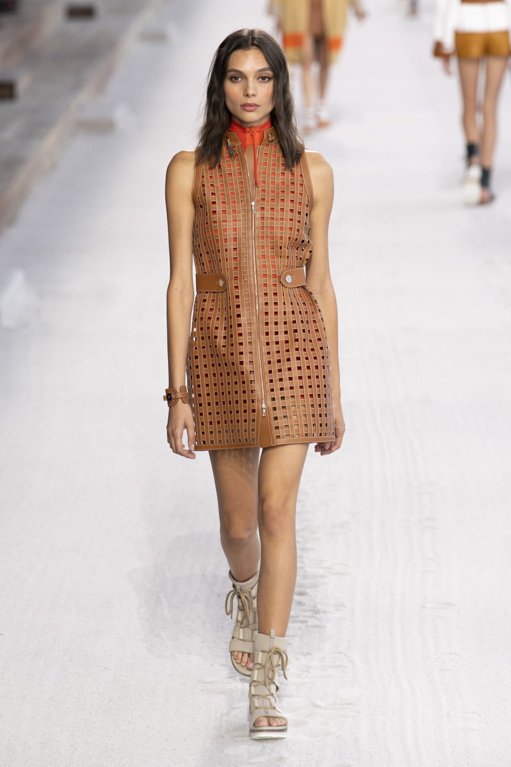 Fashion Week Paris Spring/Summer 2019 look 10 from the Hermès collection 女装