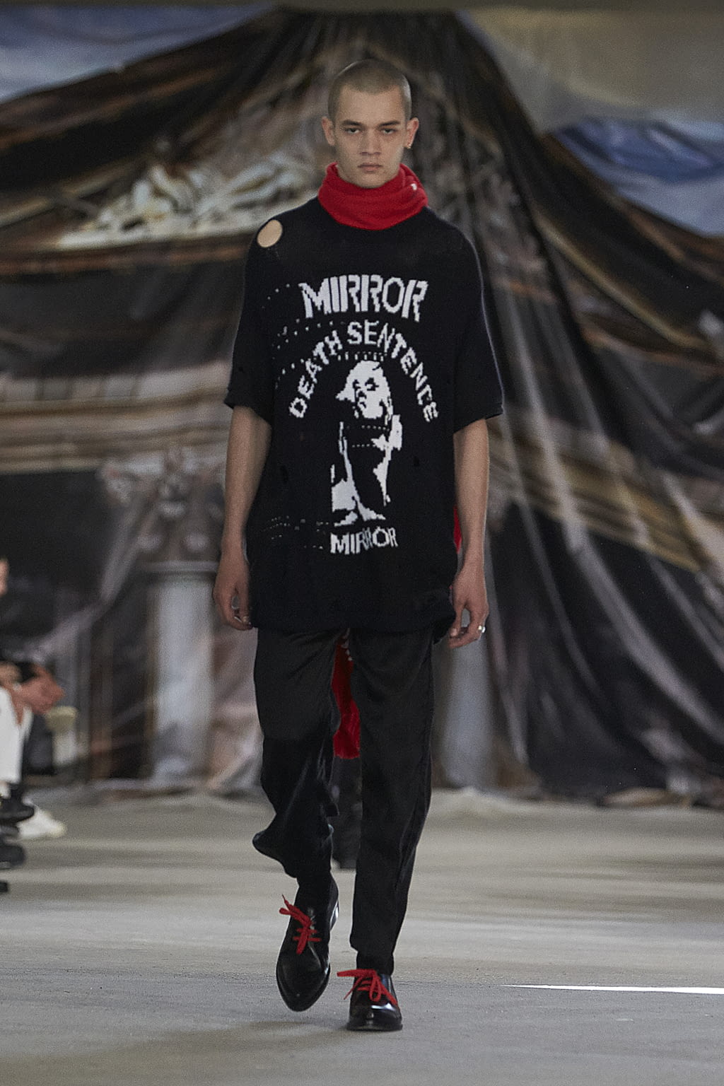 Fashion Week Paris Spring/Summer 2017 look 12 from the Off-White collection menswear