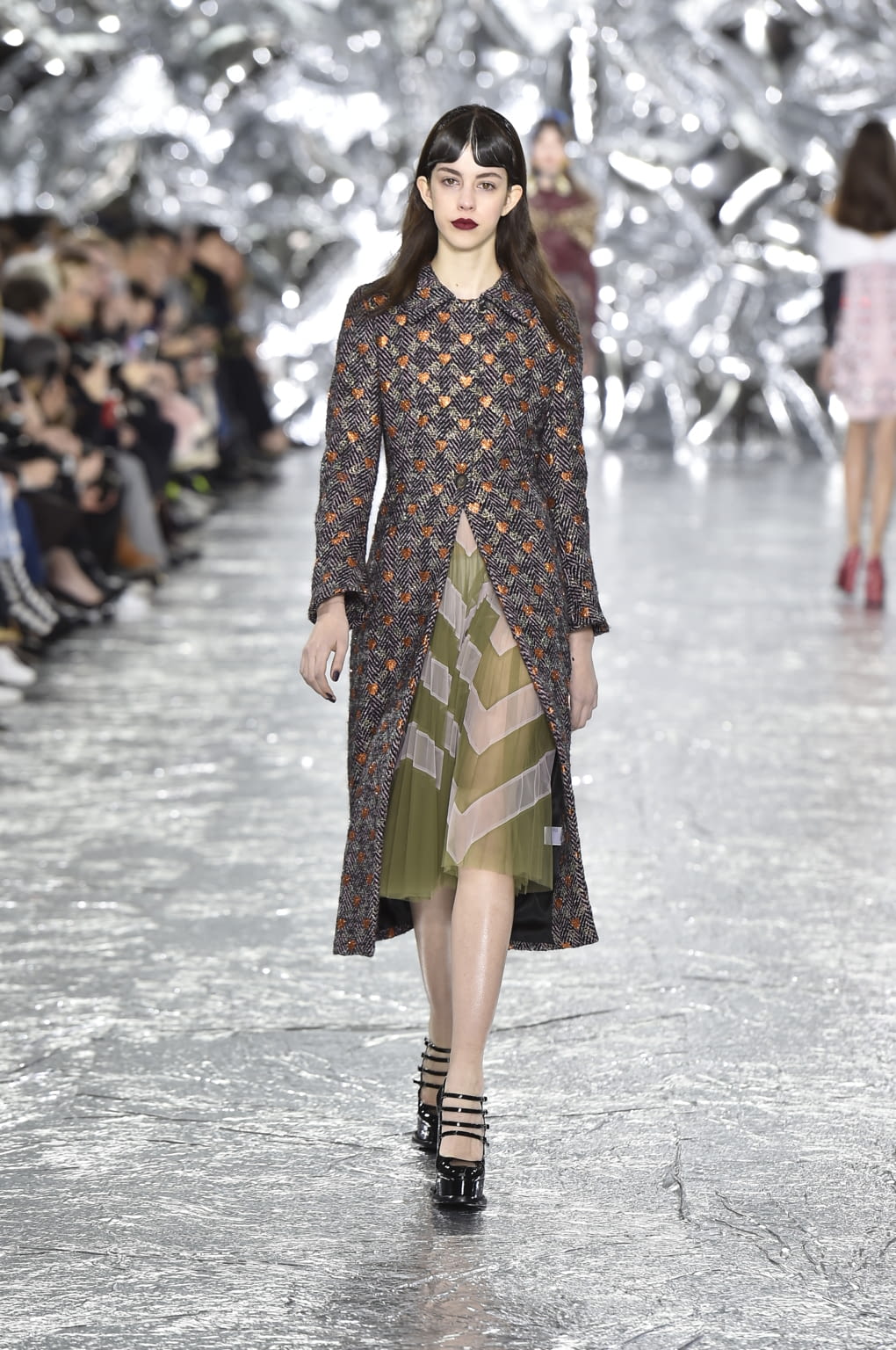 Fashion Week London Fall/Winter 2016 look 12 from the Mary Katrantzou collection 女装