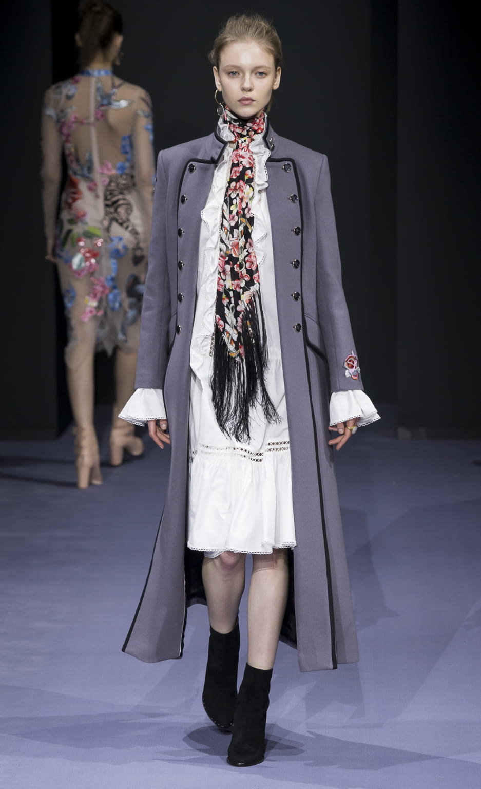 Fashion Week London Fall/Winter 2016 look 12 from the Temperley London collection womenswear
