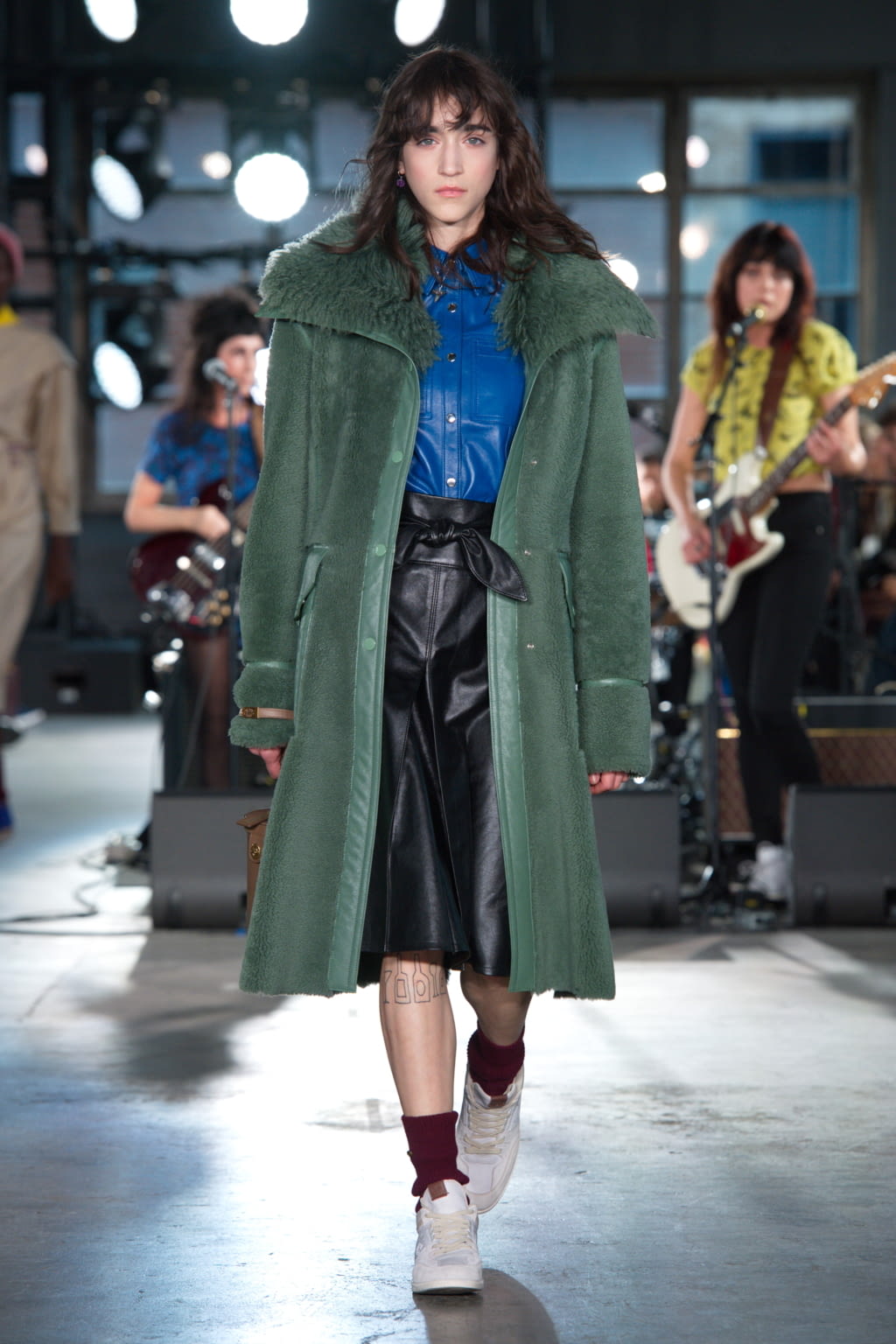 Fashion Week New York Fall/Winter 2020 look 13 from the Coach collection 女装