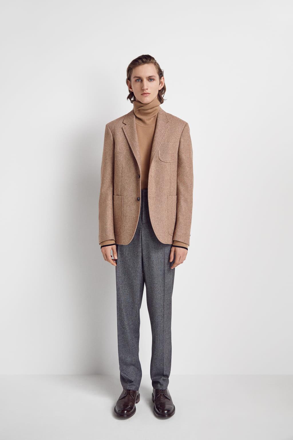 Fashion Week London Fall/Winter 2018 look 13 from the Joseph collection menswear