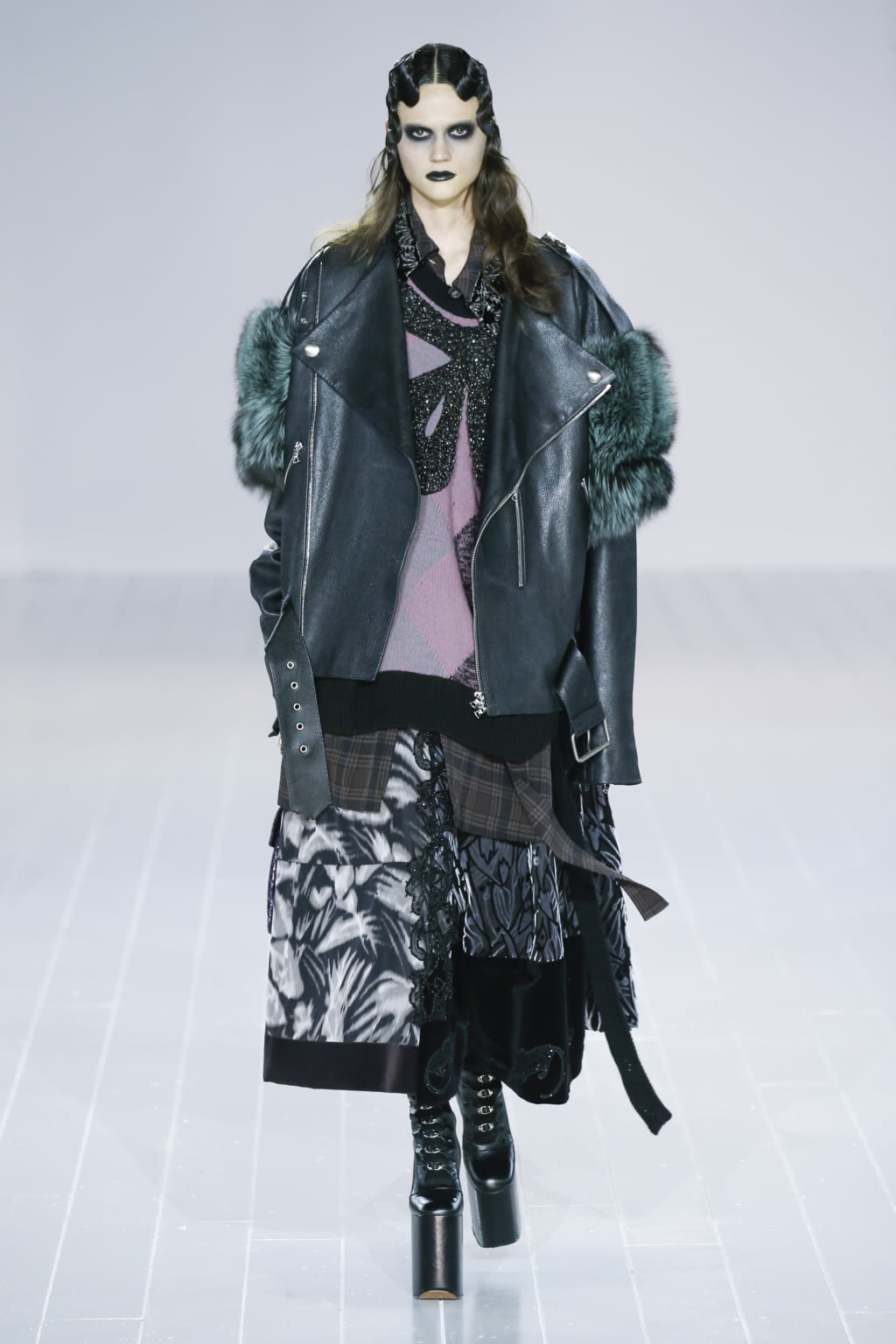 Fashion Week New York Fall/Winter 2016 look 13 from the Marc Jacobs collection womenswear