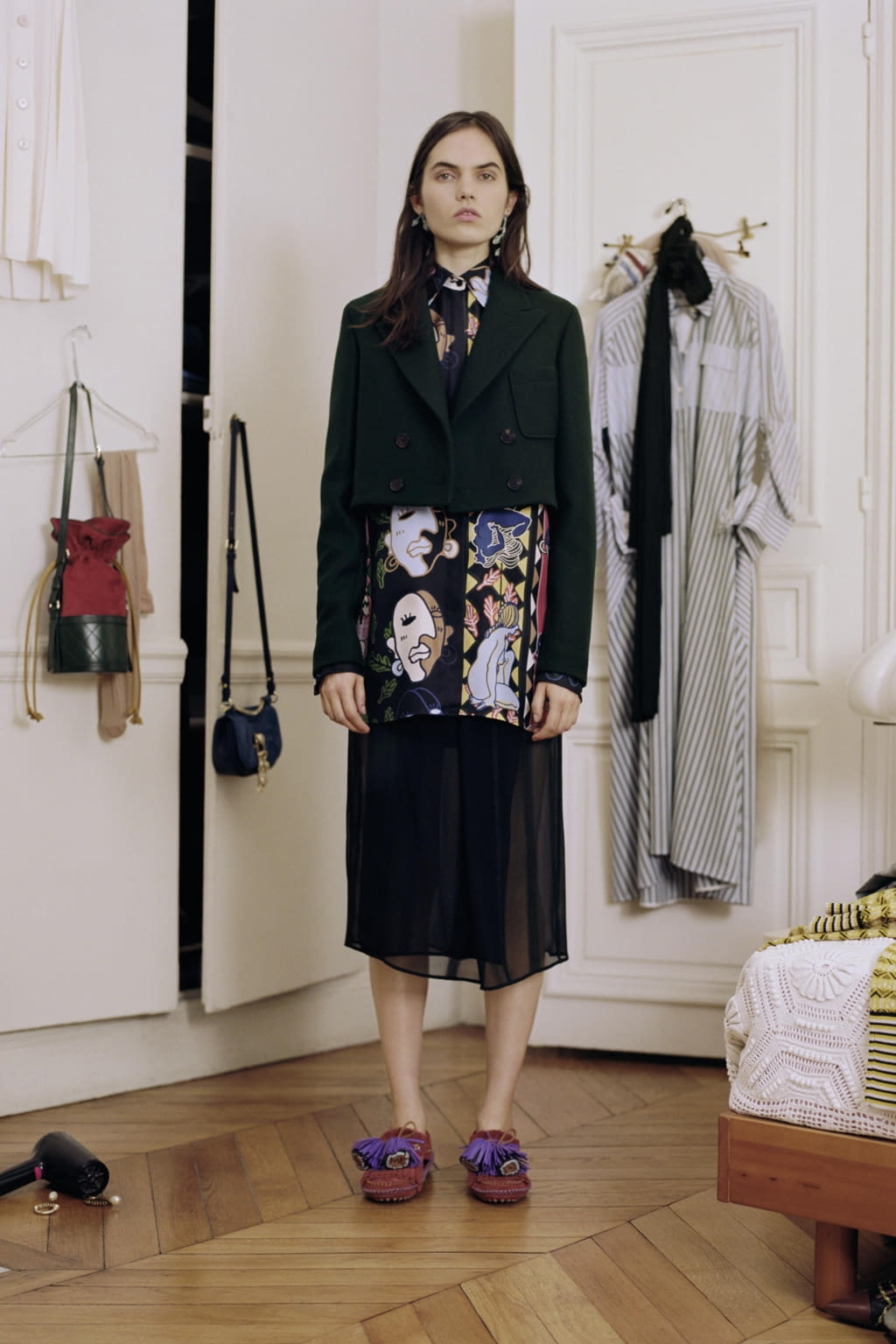 Fashion Week Paris Pre-Fall 2018 look 13 from the Carven collection womenswear