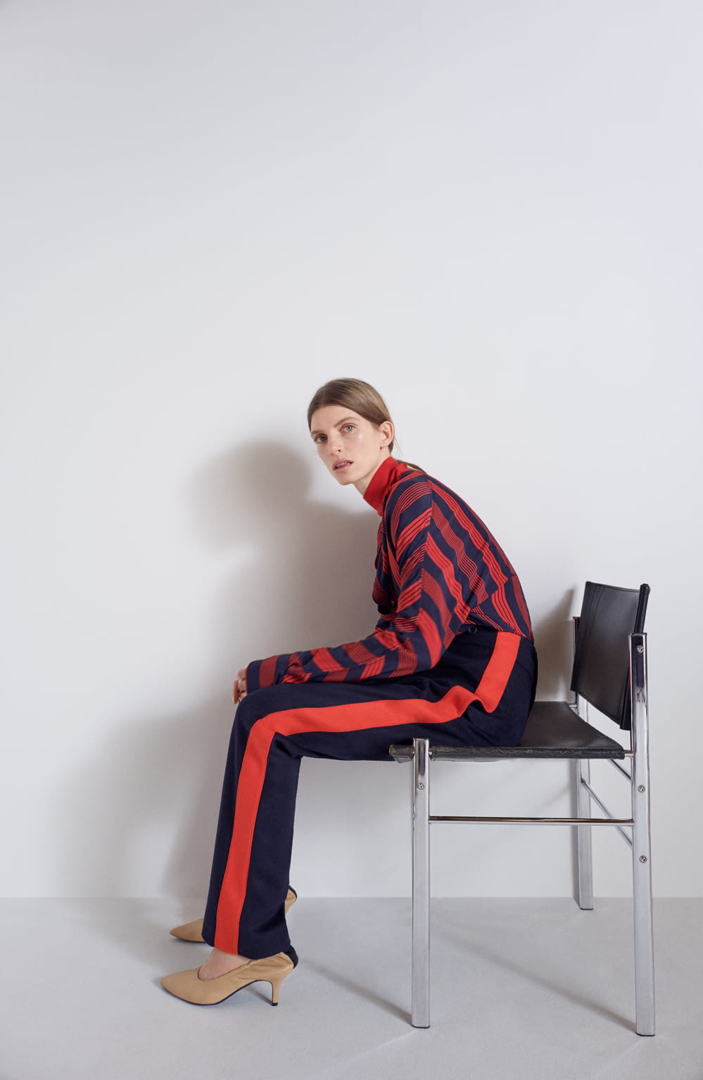 Fashion Week London Pre-Fall 2018 look 13 from the Joseph collection womenswear