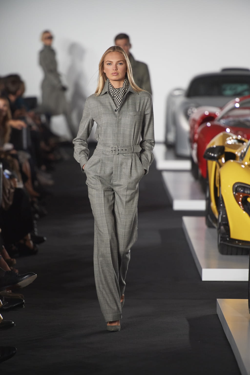 Fashion Week New York Fall/Winter 2017 look 13 from the Ralph Lauren collection womenswear